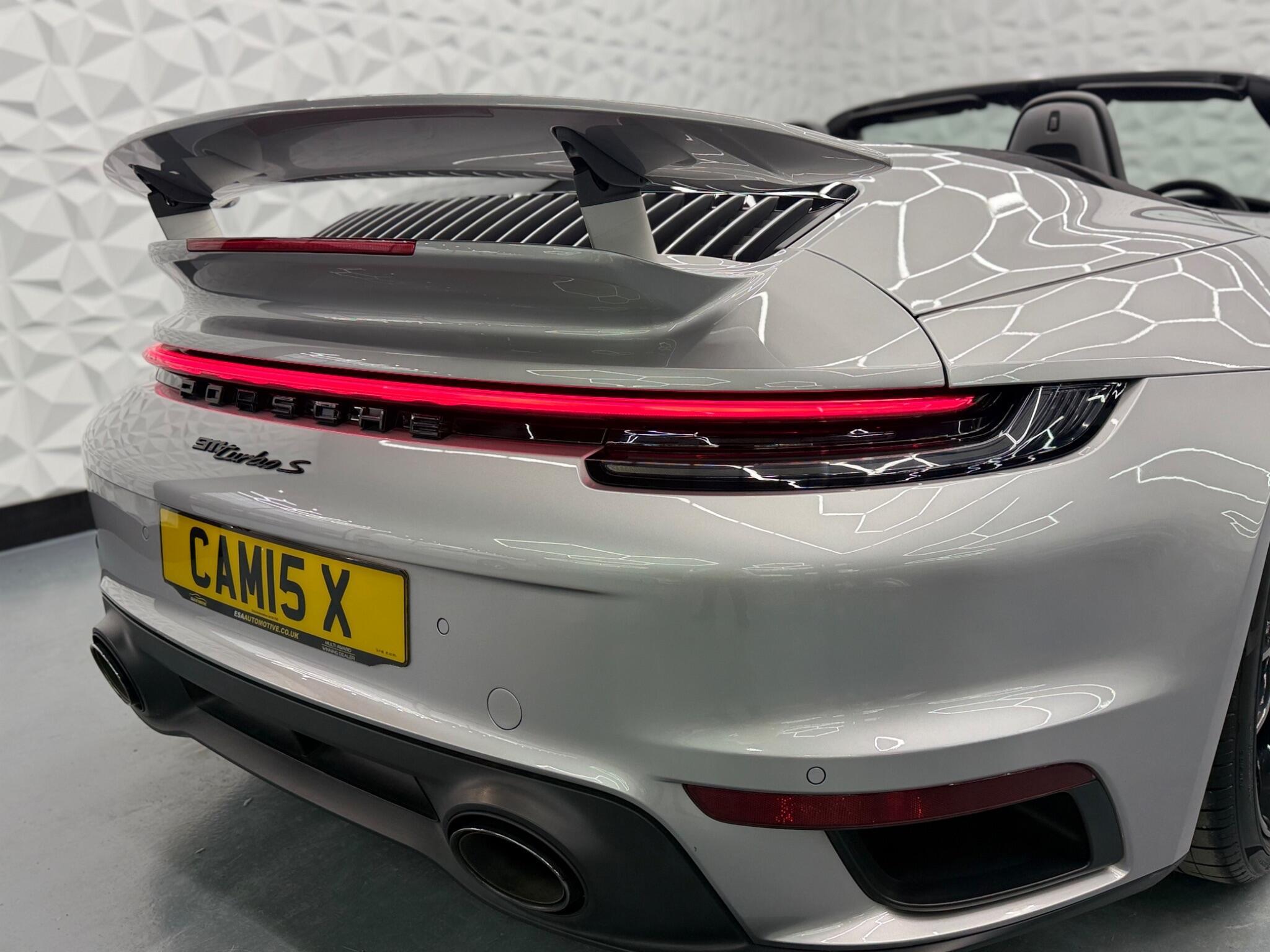 Porsche 911 - Image 22