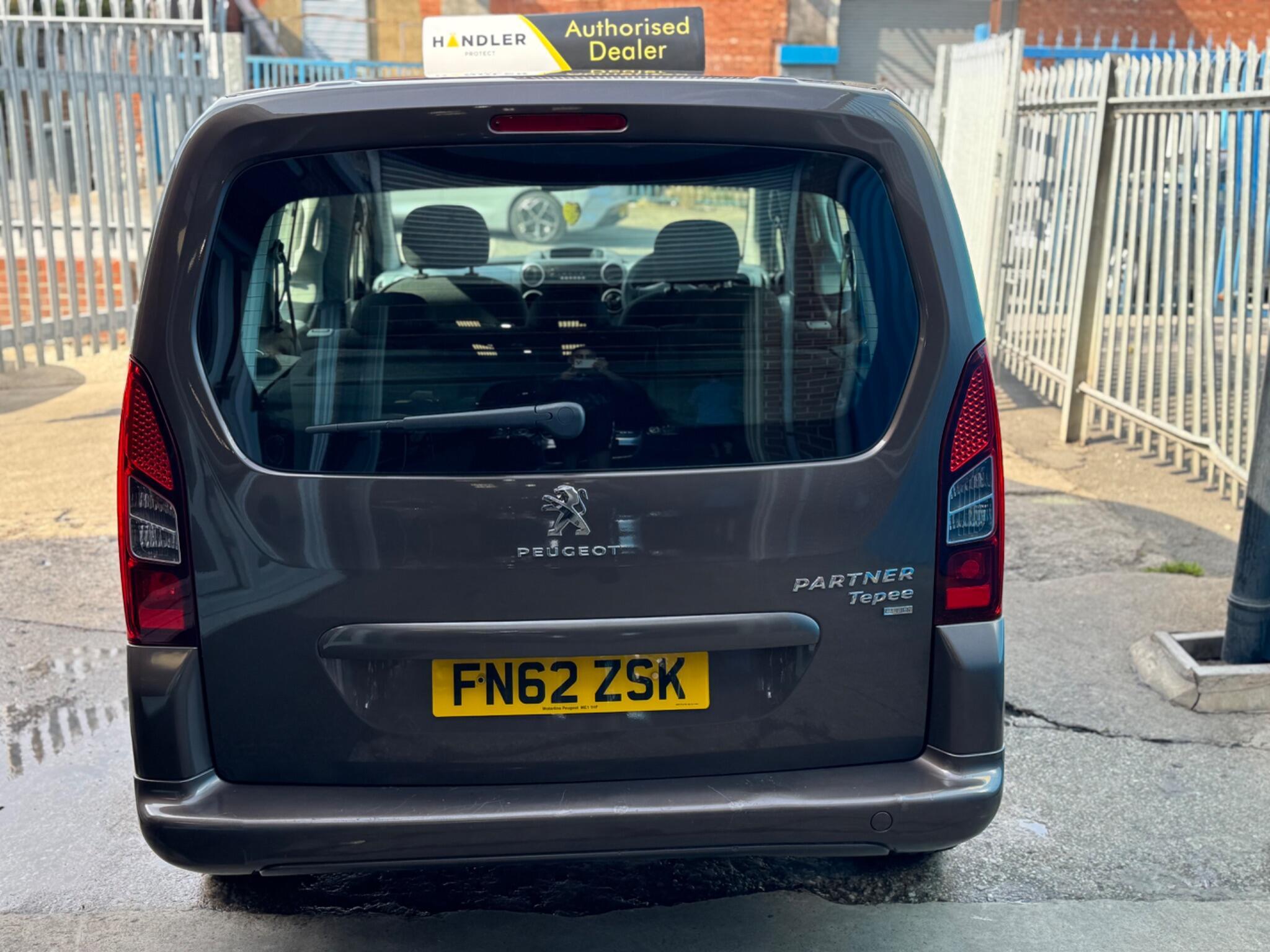 Peugeot Partner Tepee - Image 14