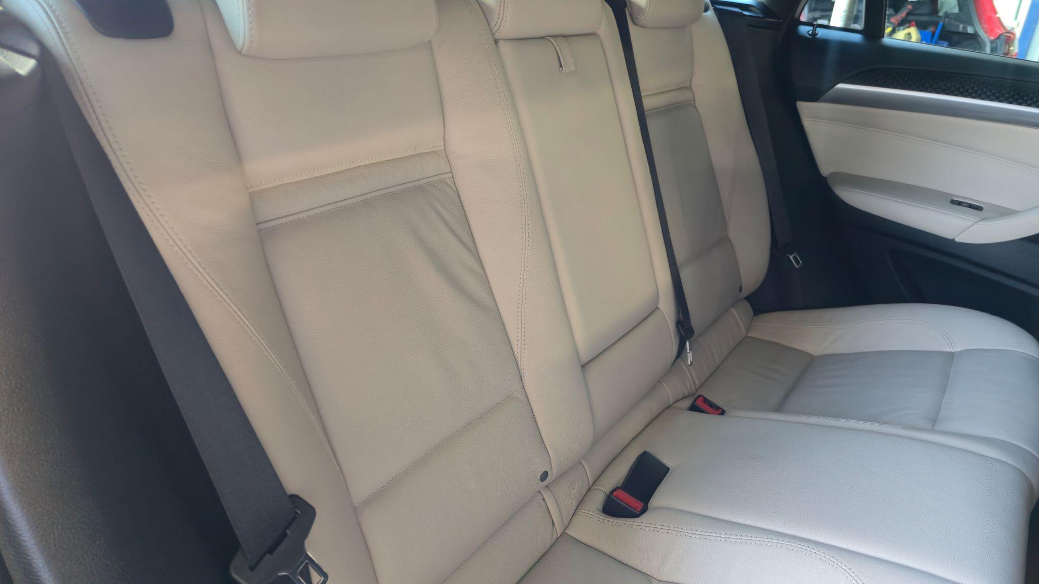 BMW X6 - Image 17