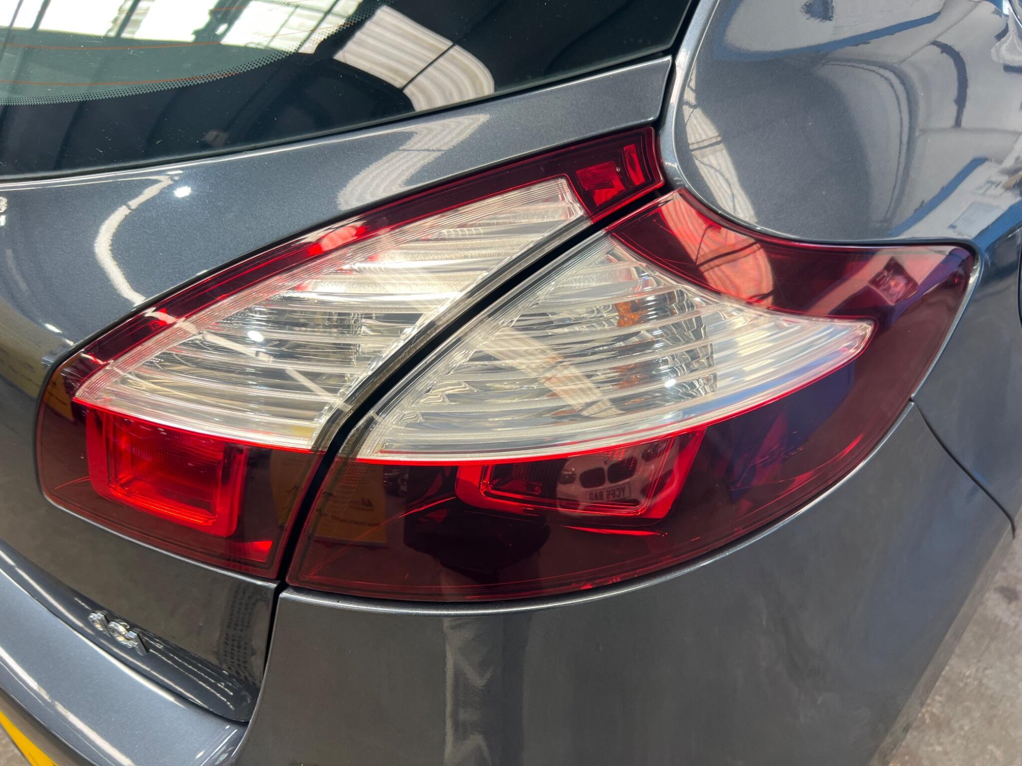 Renault Megane - Image 17