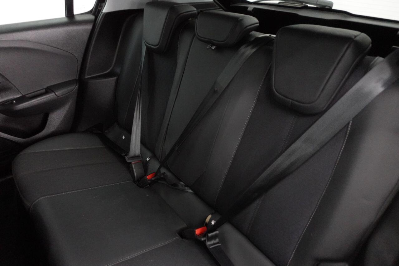 Vauxhall Corsa - Image 20
