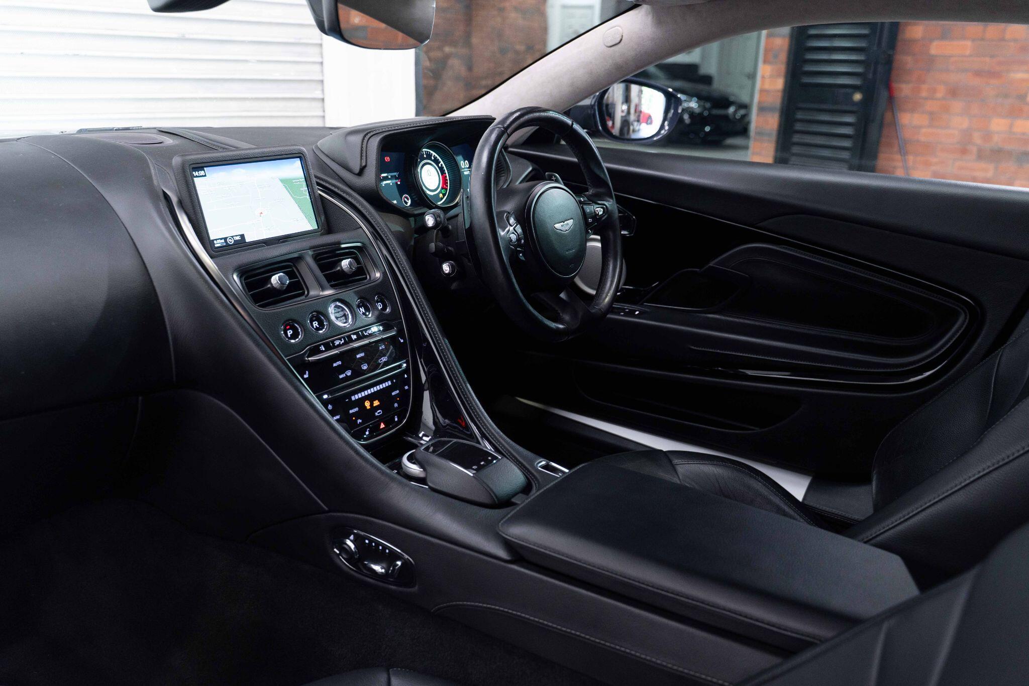 Aston Martin DB11 - Image 3