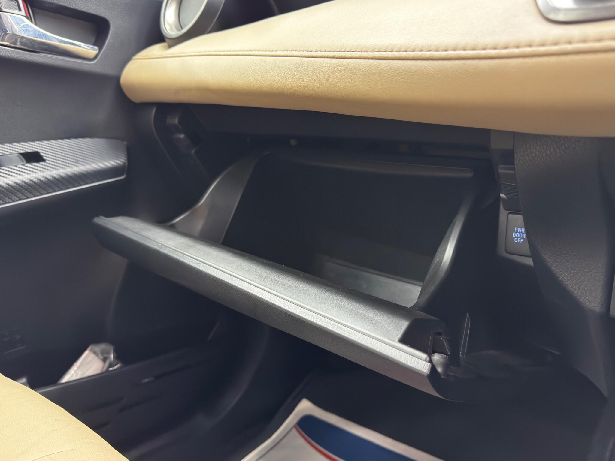 Toyota RAV4 - Image 35