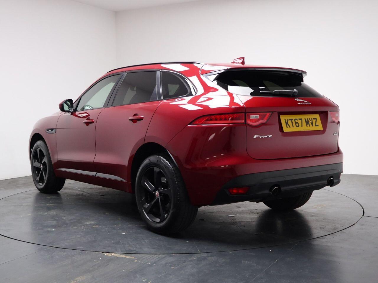 Jaguar F-Pace - Image 9