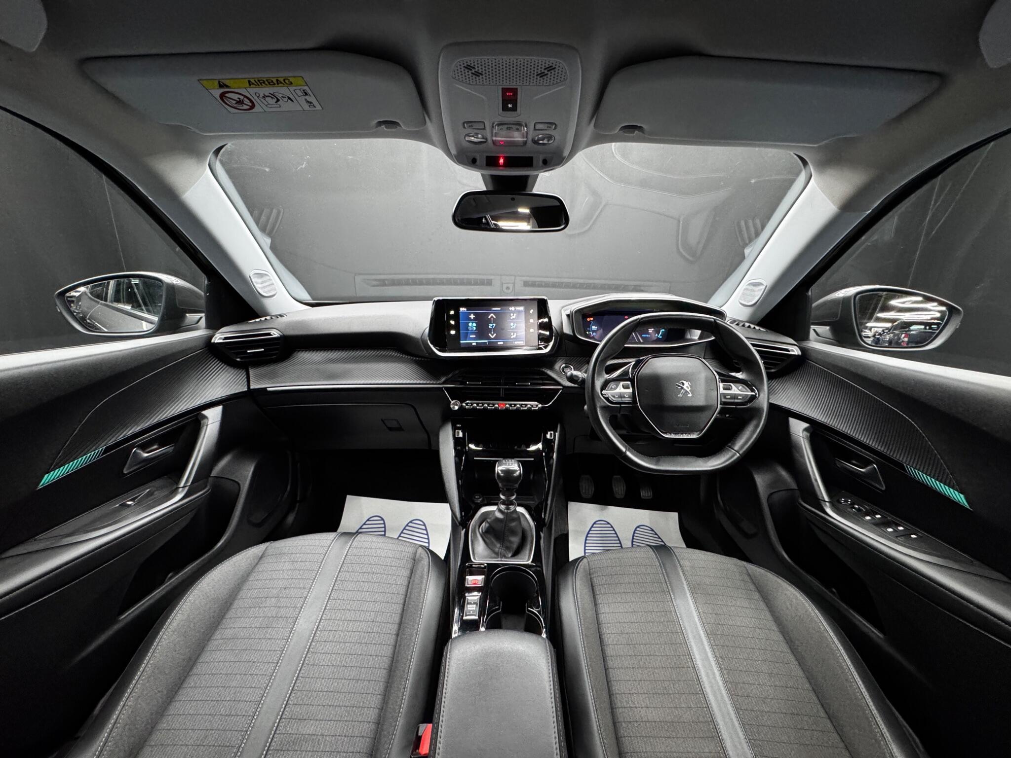 Peugeot 2008 - Image 17
