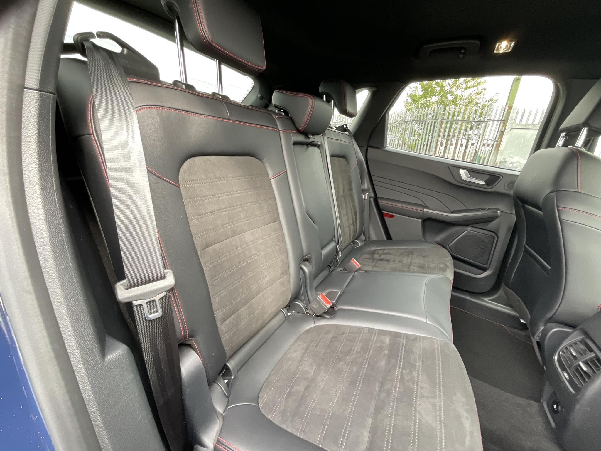 Ford Kuga - Image 11