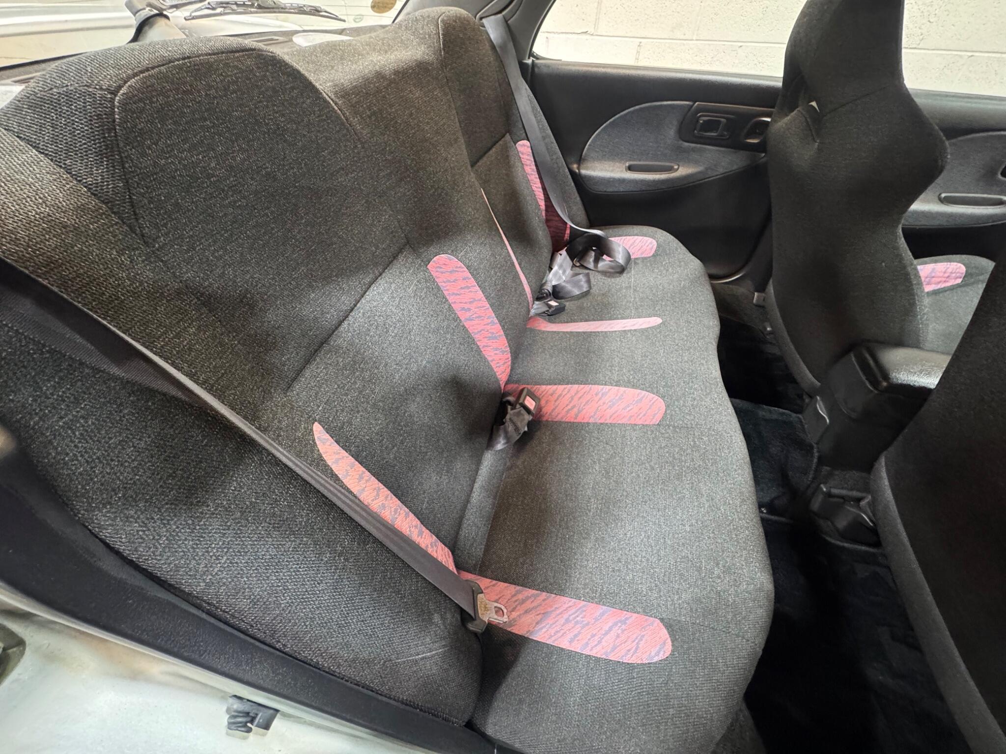Subaru Impreza - Image 13