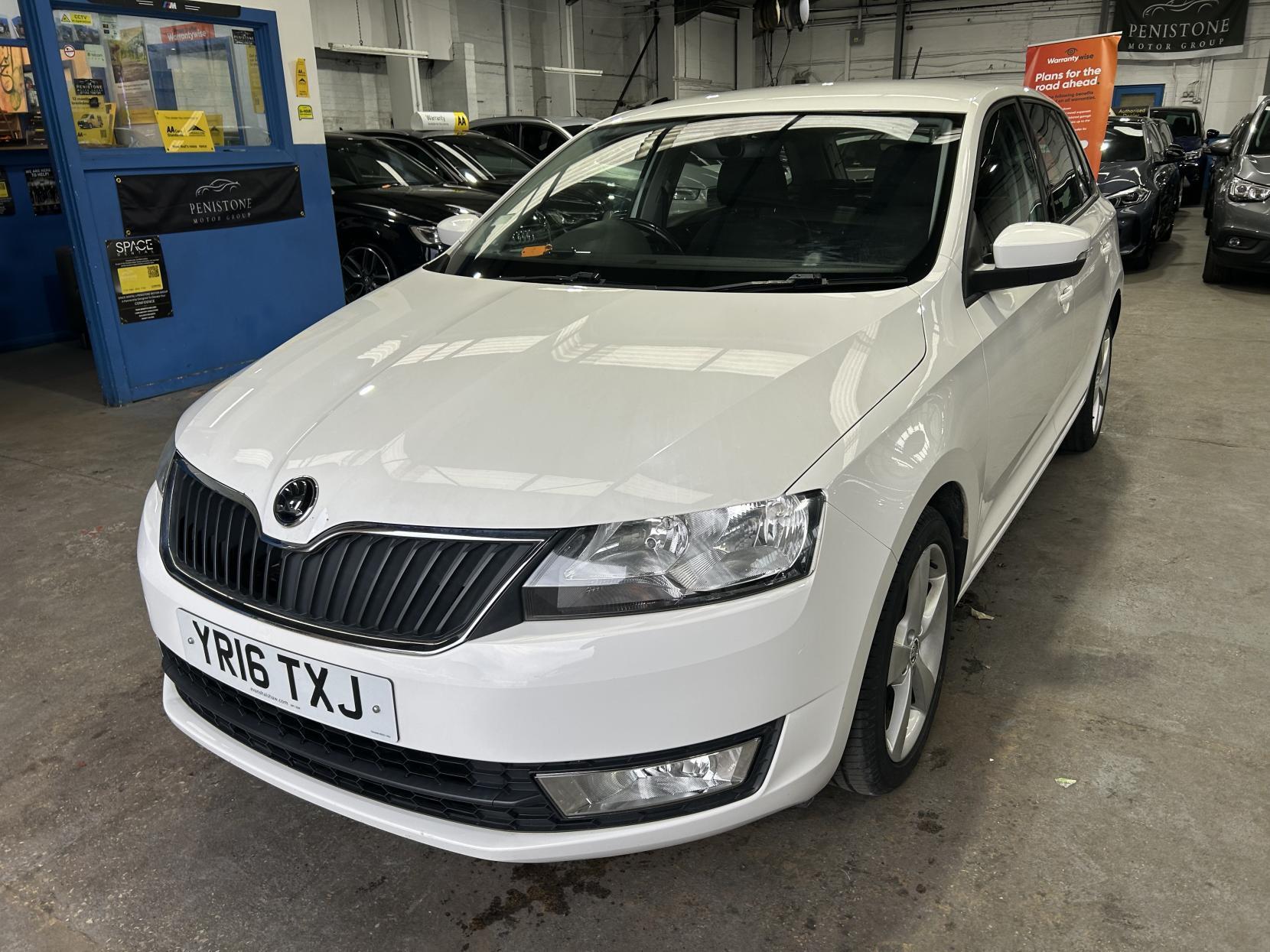 Skoda Rapid Spaceback - Image 3