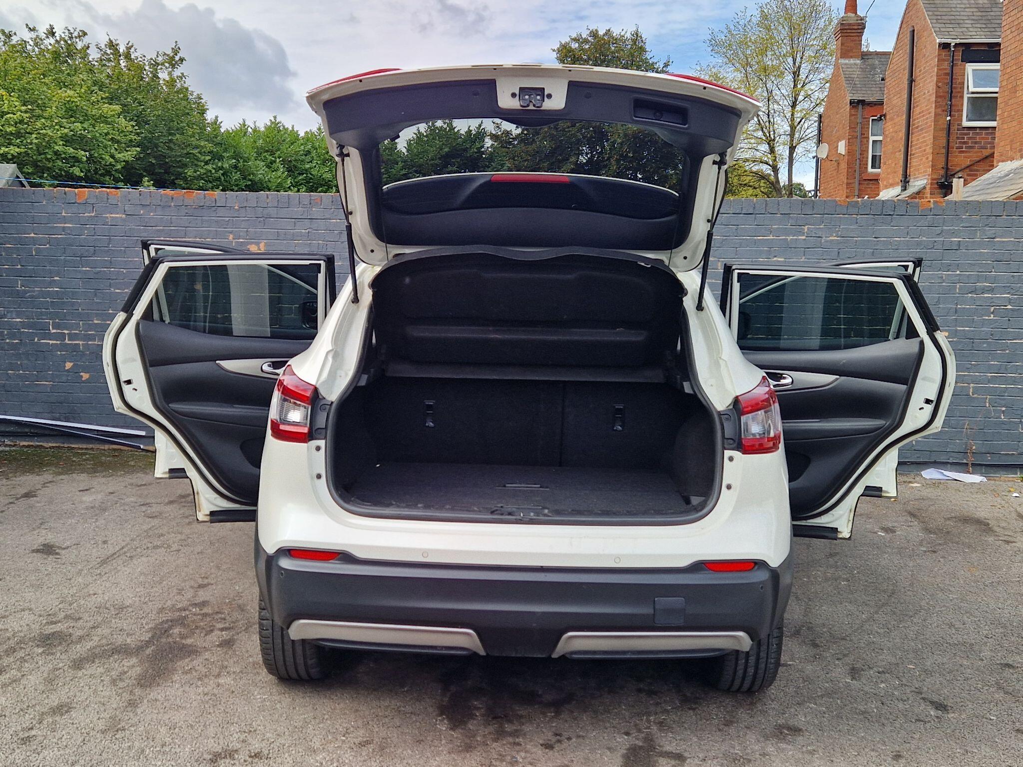 Nissan Qashqai - Image 20