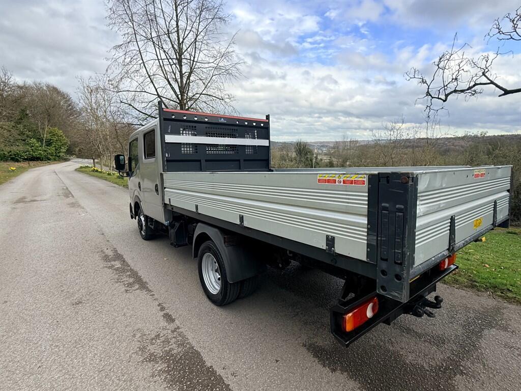 Nissan NT400 Cabstar - Image 9