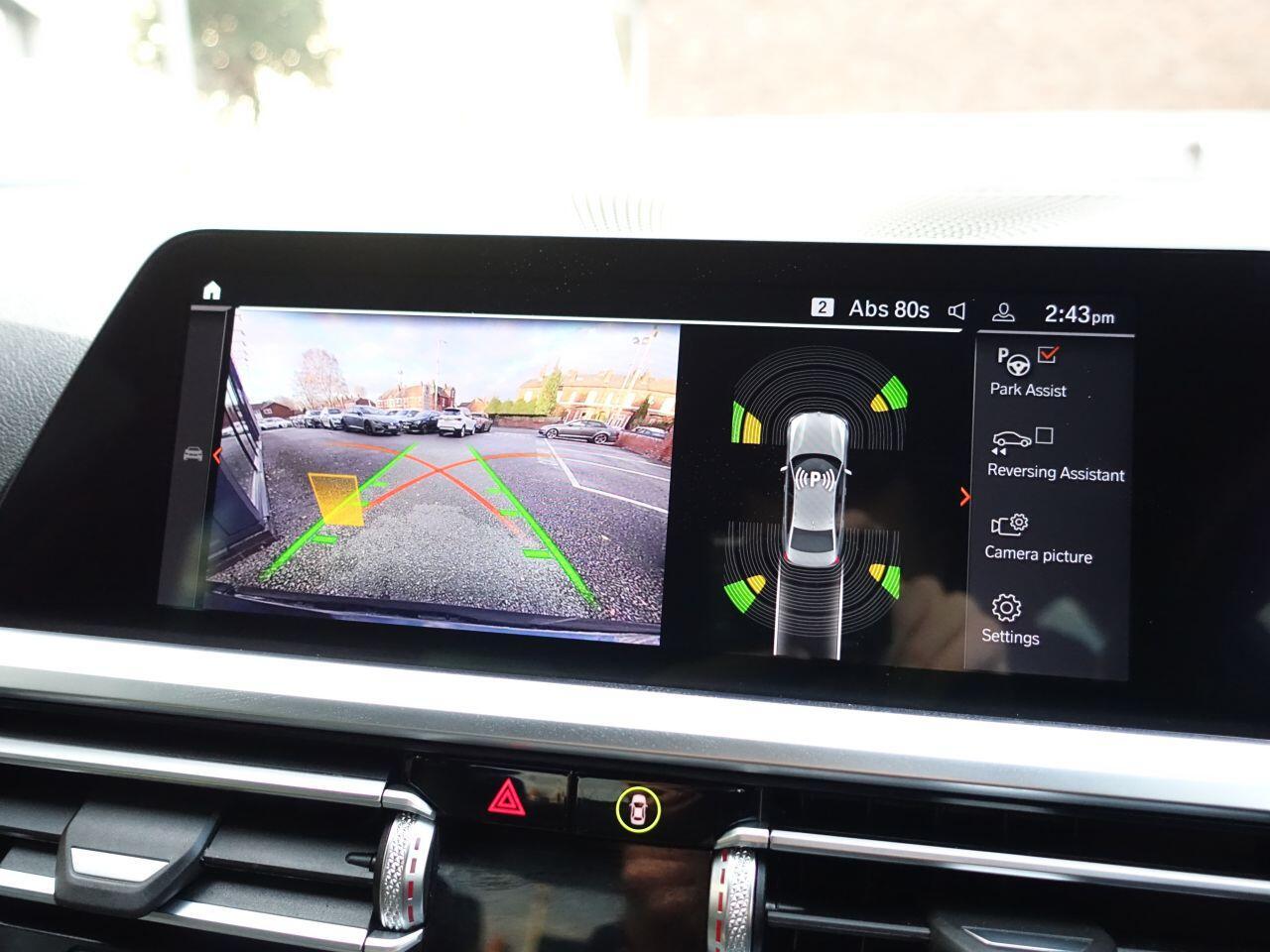 BMW 3 Series - Image 8