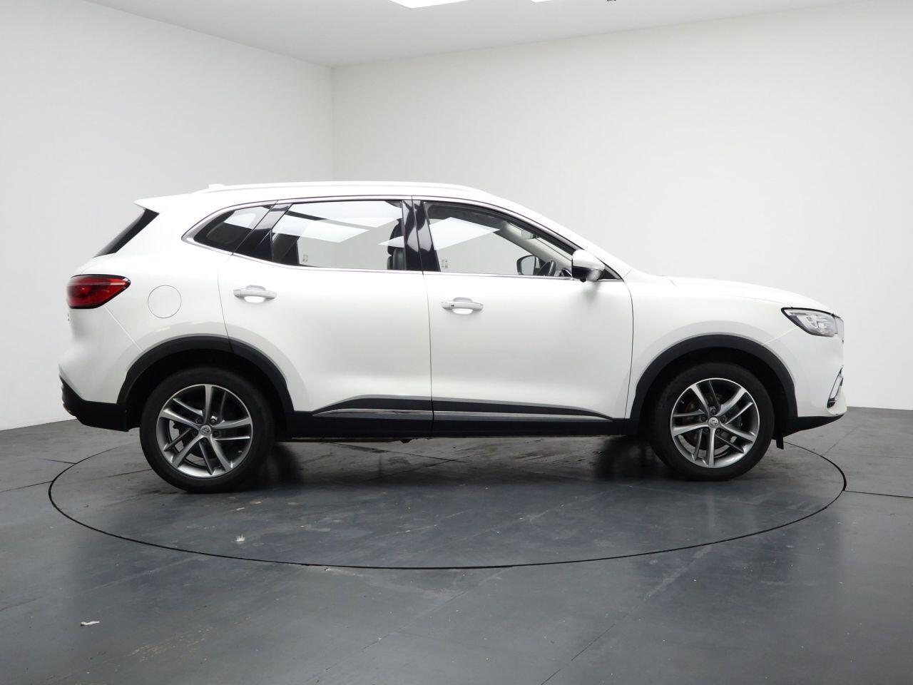 MG MG HS - Image 8