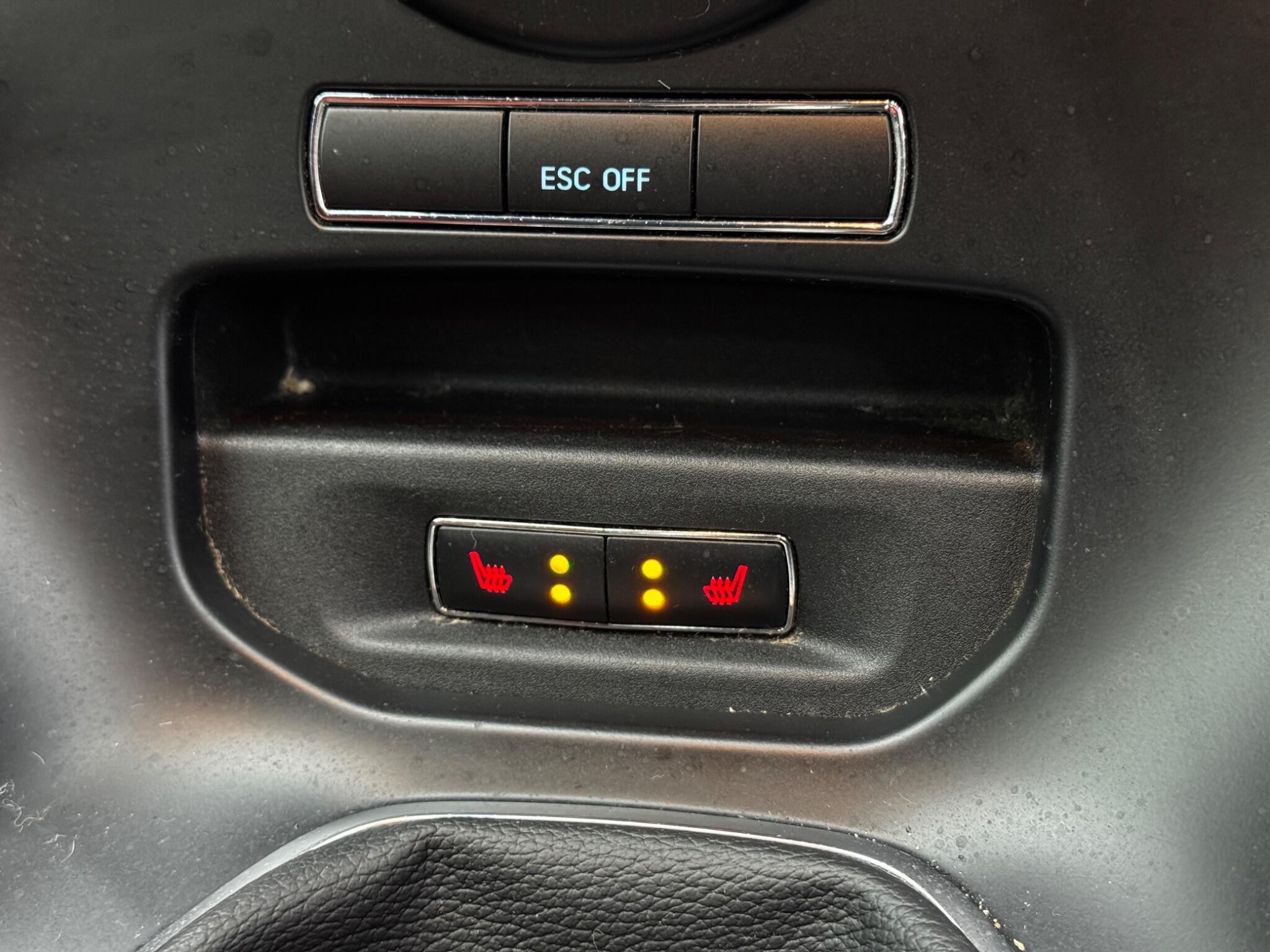 Ford Fiesta - Image 25