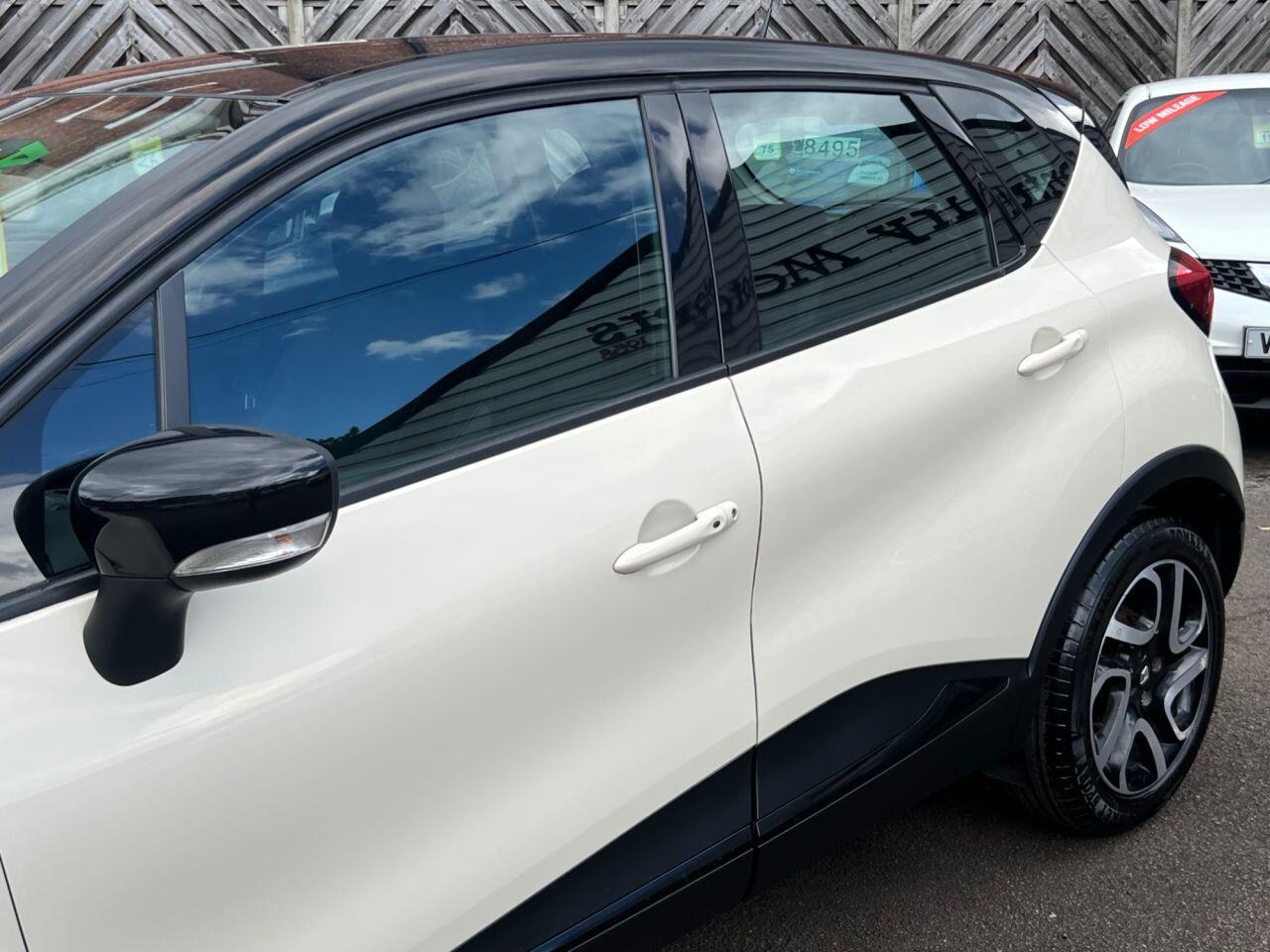 Renault Captur - Image 12
