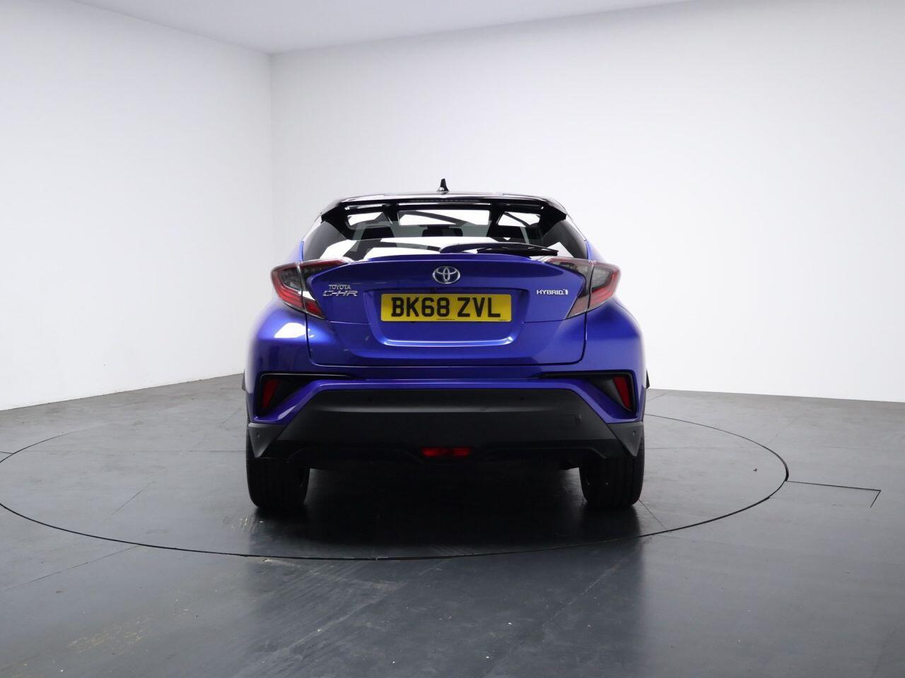 Toyota C-Hr - Image 11