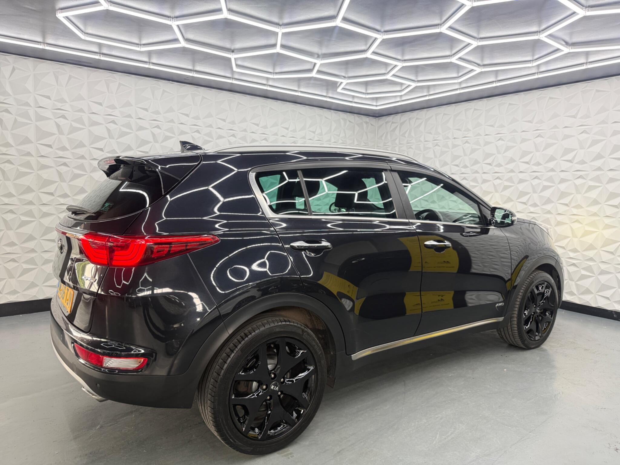 Kia Sportage - Image 13