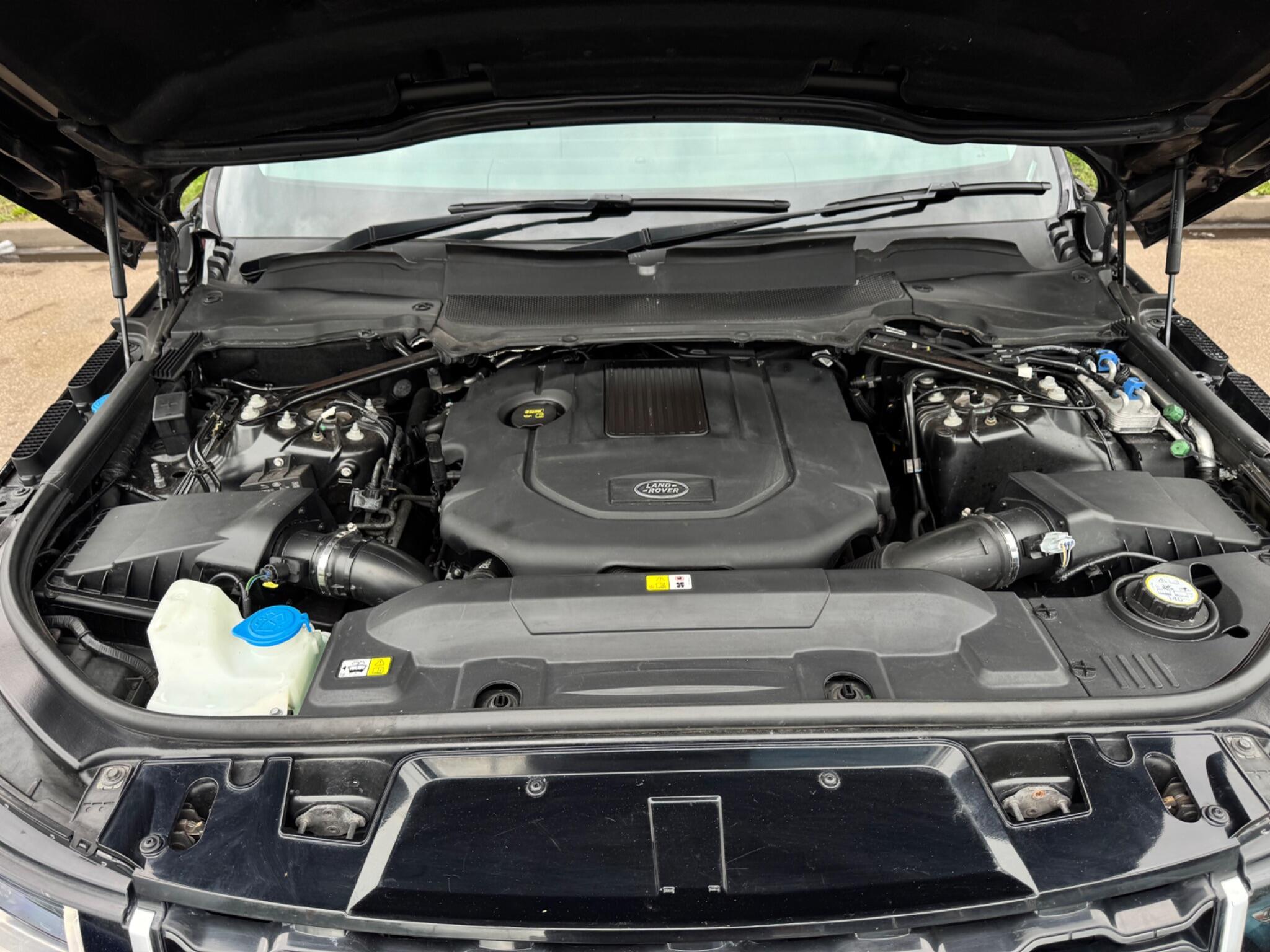 Land Rover RANGE ROVER SPORT - Image 22
