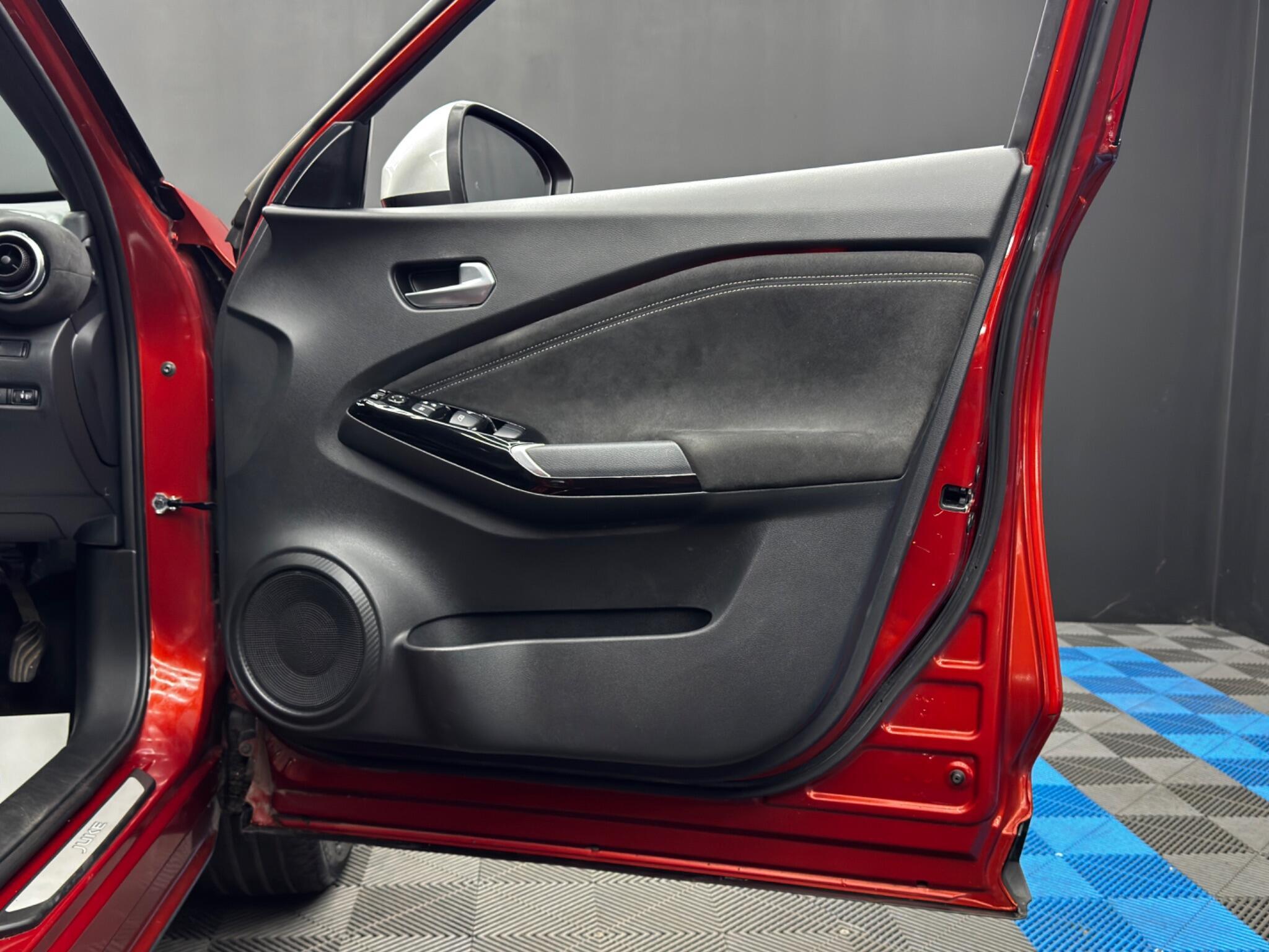 Nissan Juke - Image 35