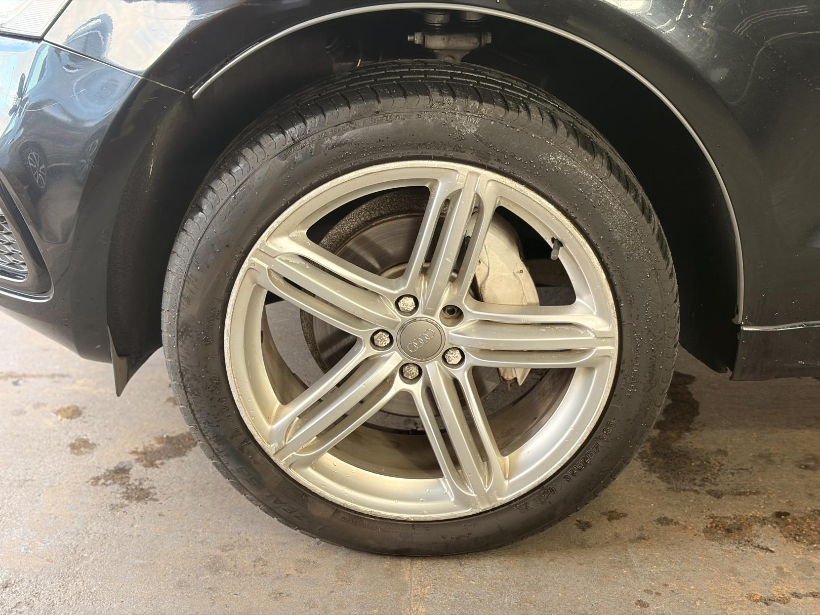 Audi Q5 - Image 19