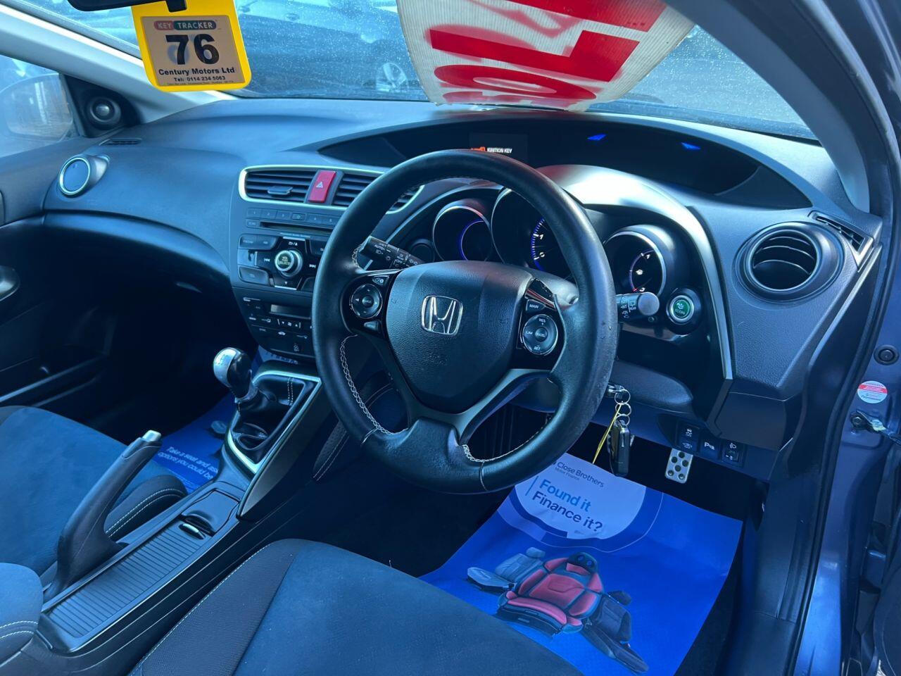 Honda Civic - Image 16