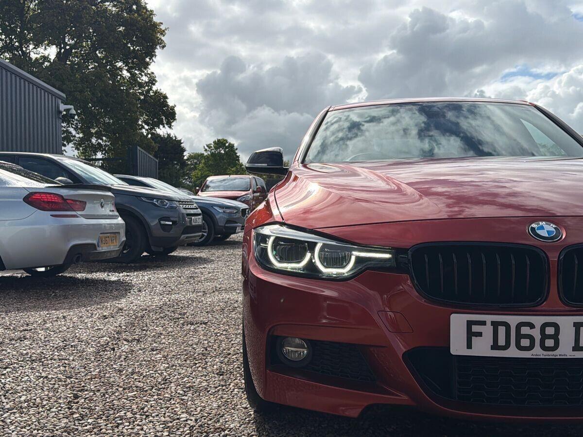 BMW 3 Series - Image 11
