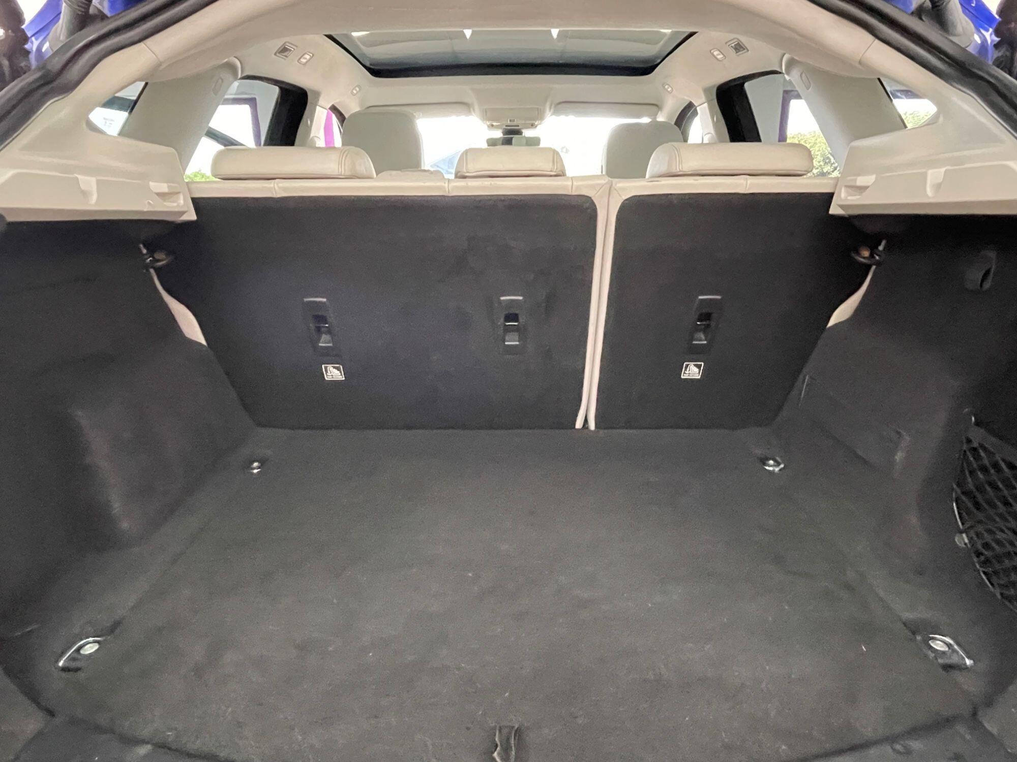 Jaguar E-Pace - Image 18