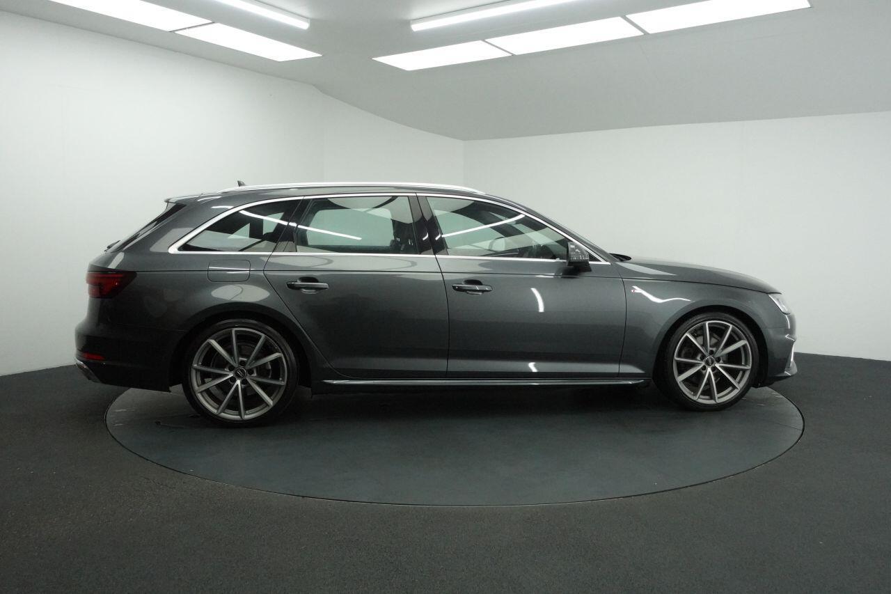 Audi A4 Avant - Image 14
