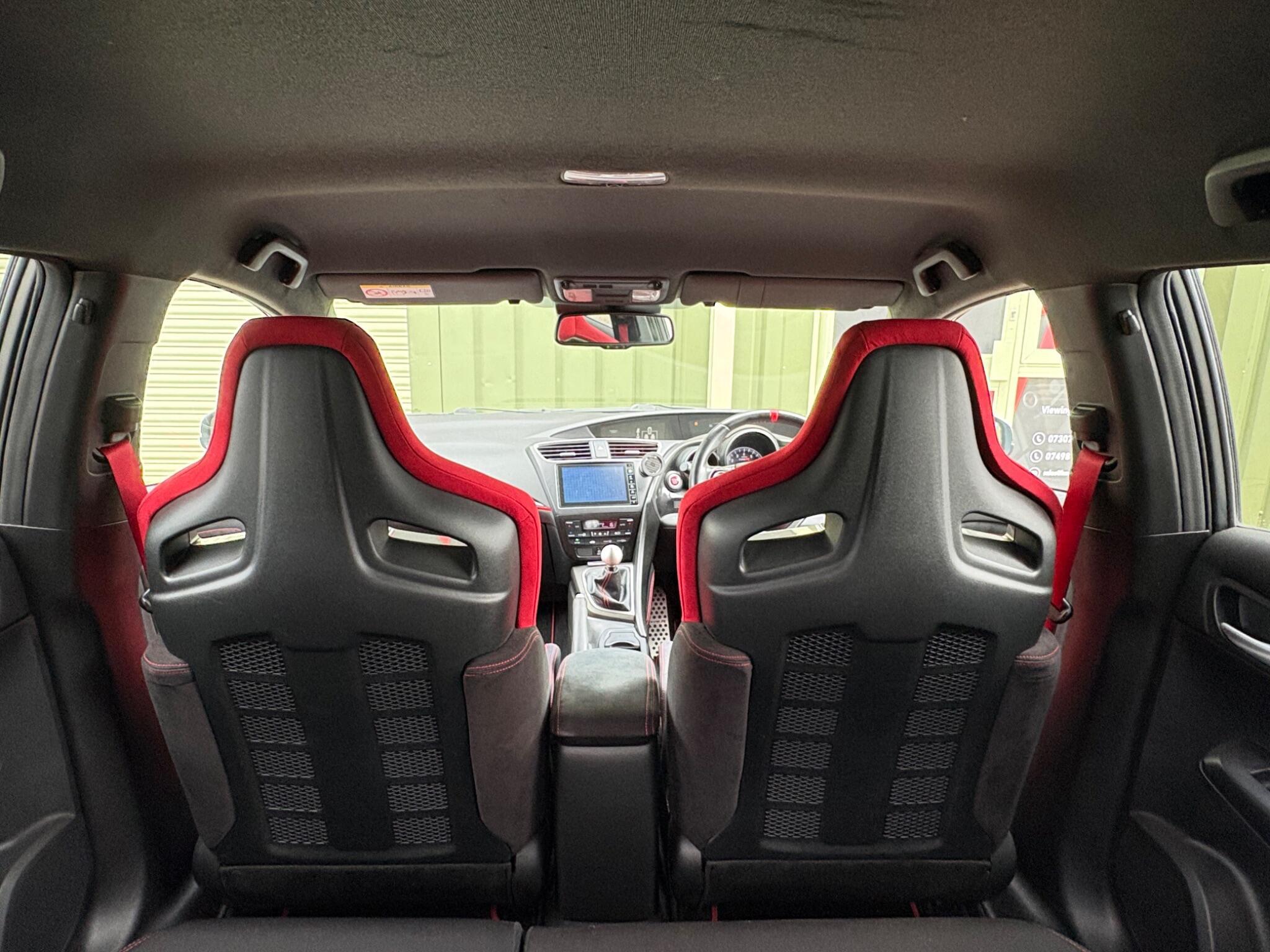 Honda Civic - Image 18
