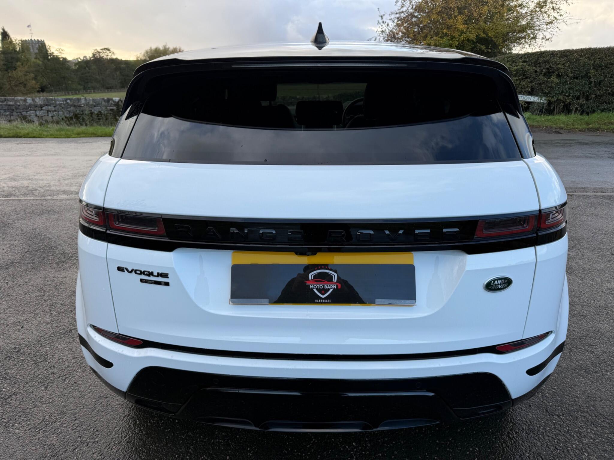 Land Rover Range Rover Evoque - Image 9