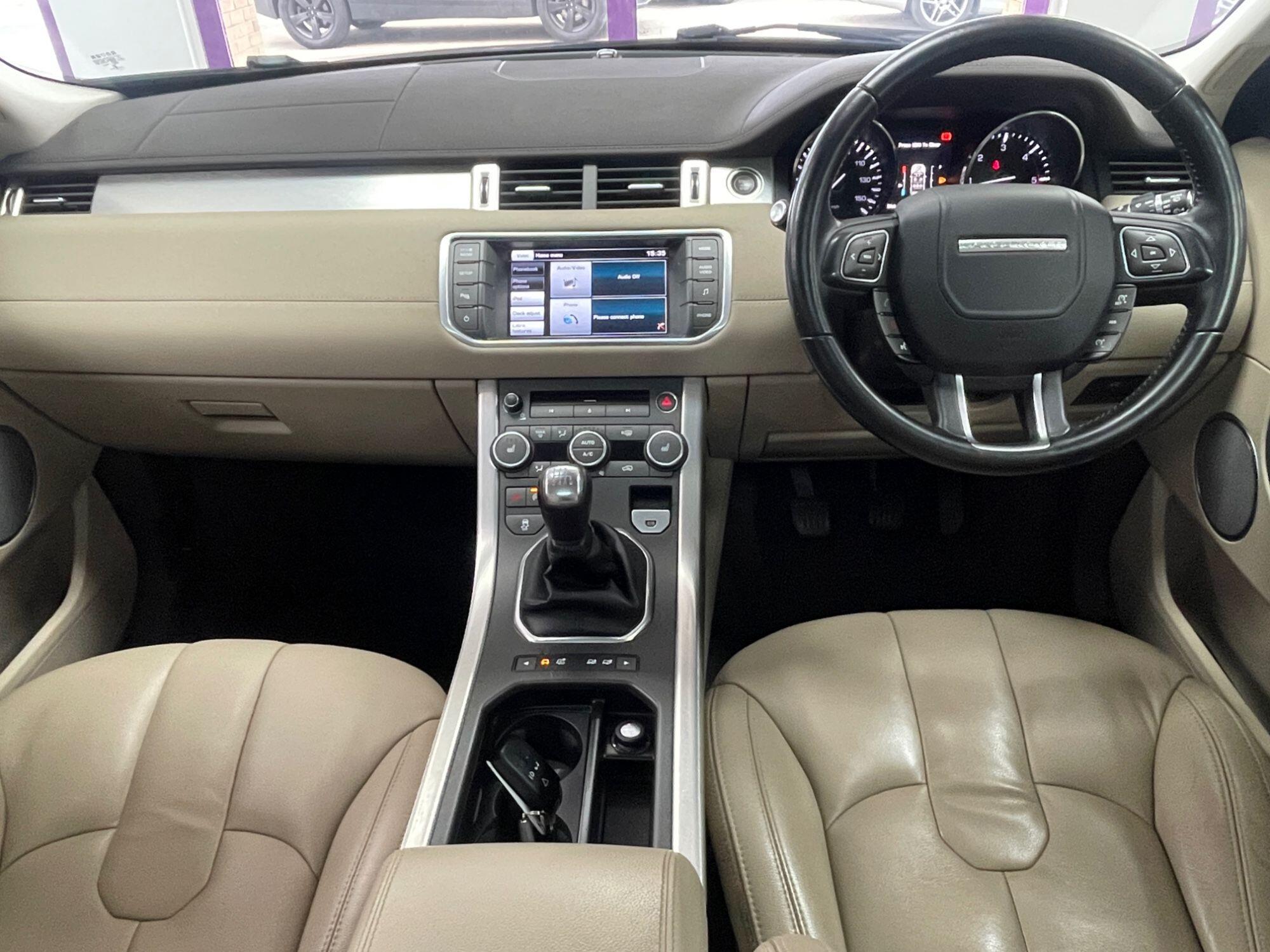 Land Rover Range Rover Evoque - Image 2