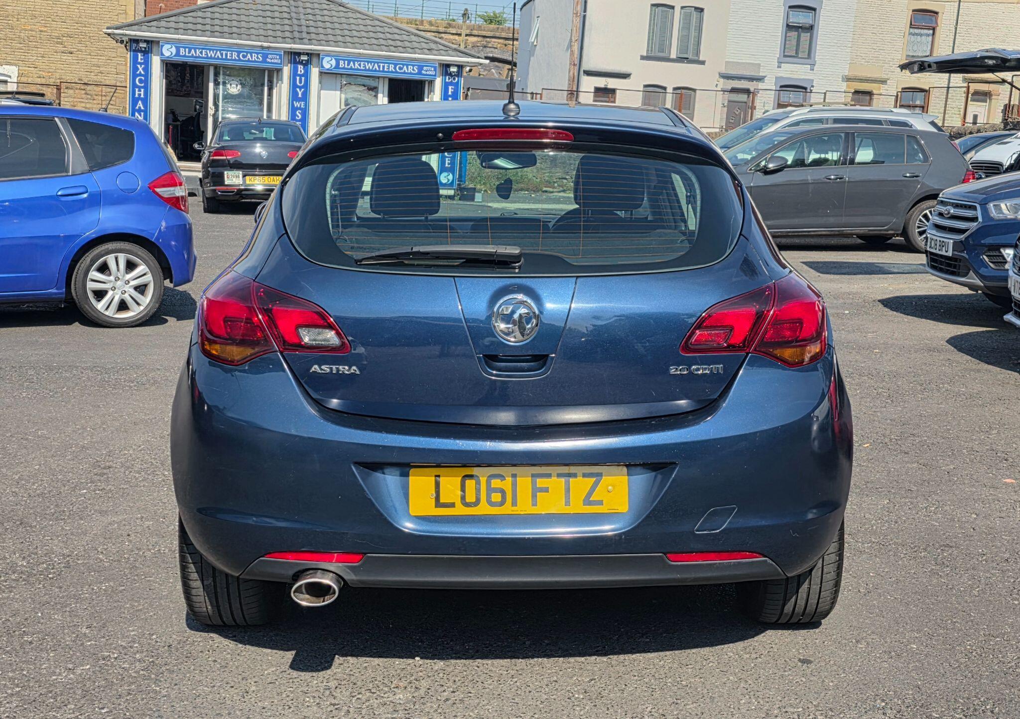 Vauxhall Astra - Image 6