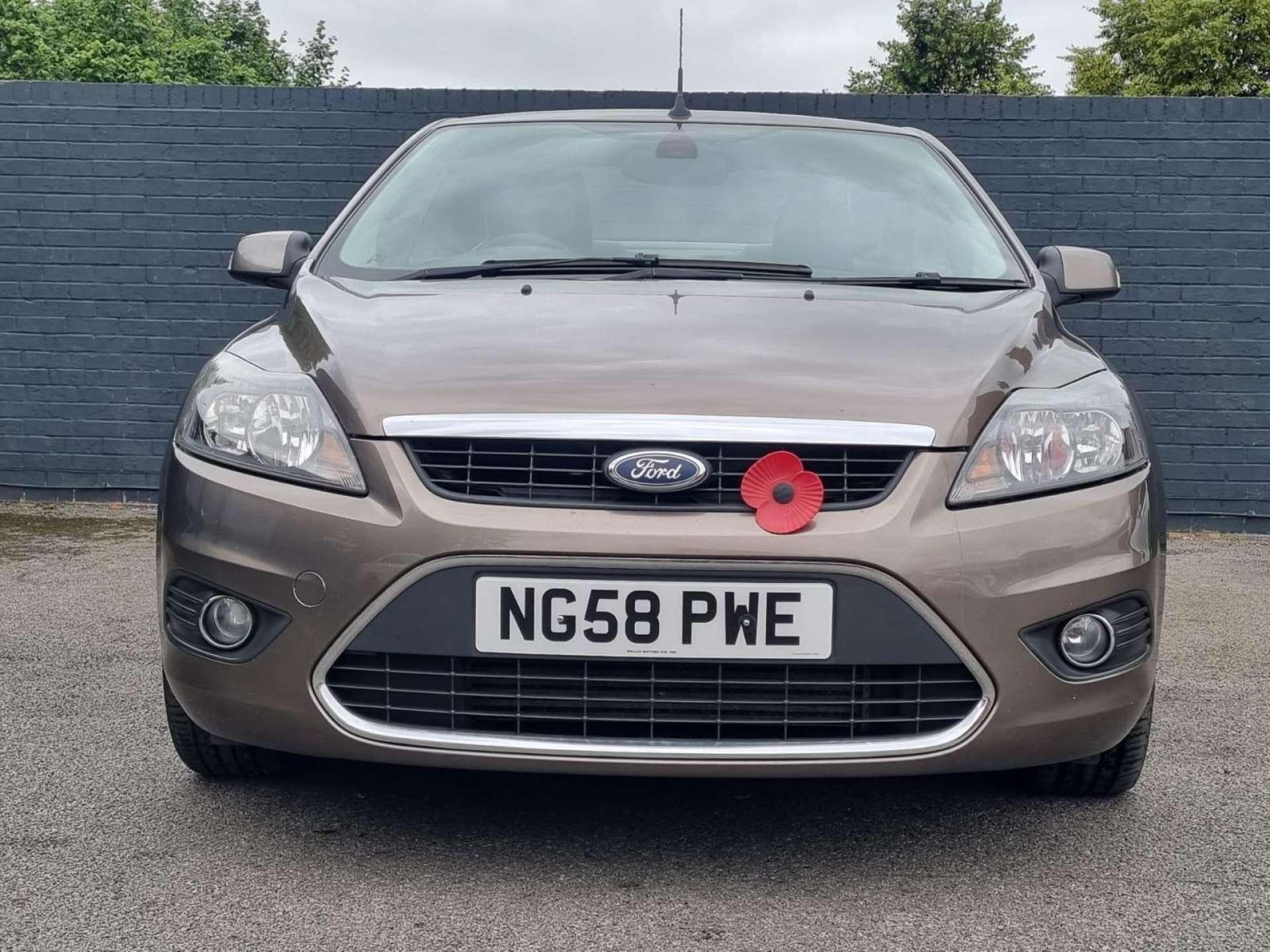 Ford Focus - Image 15