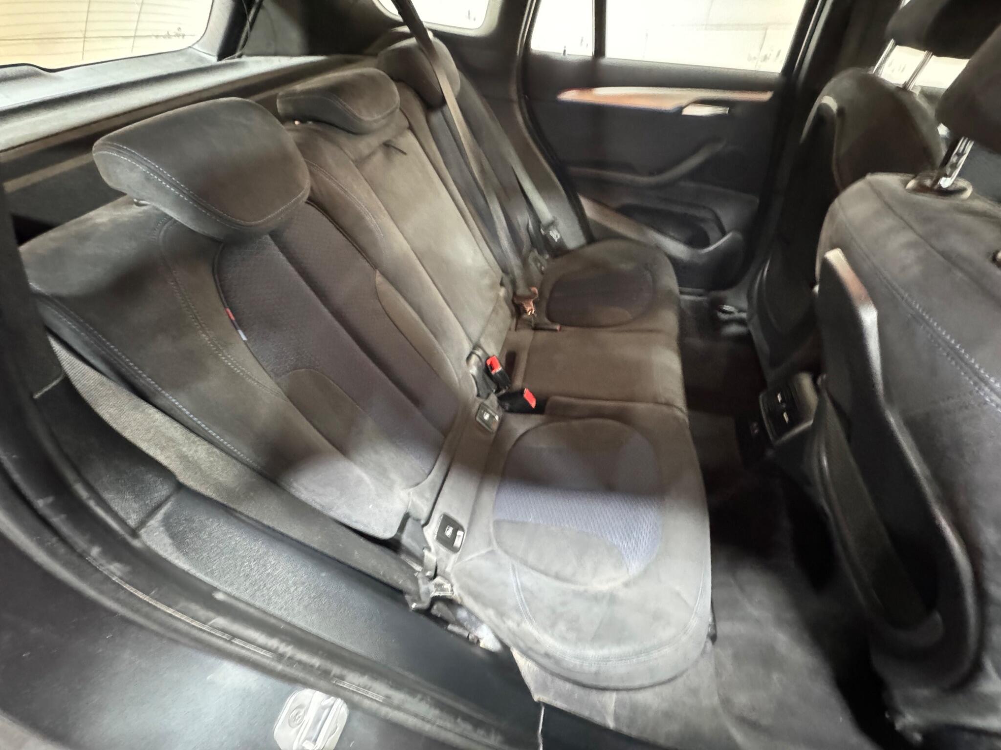BMW X1 - Image 12
