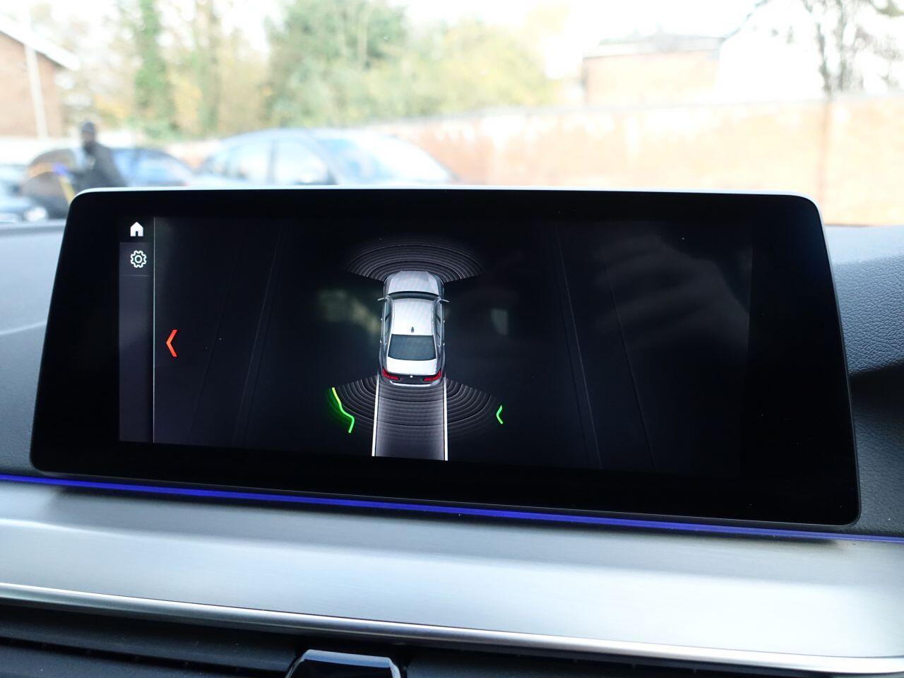 BMW 5 Series - Image 19