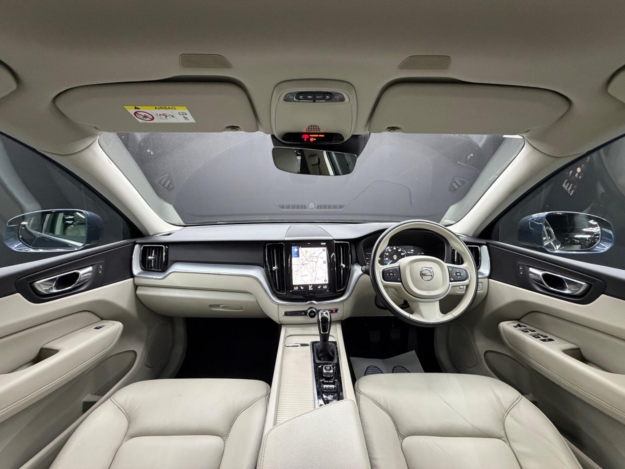 Volvo XC60 - Image 17