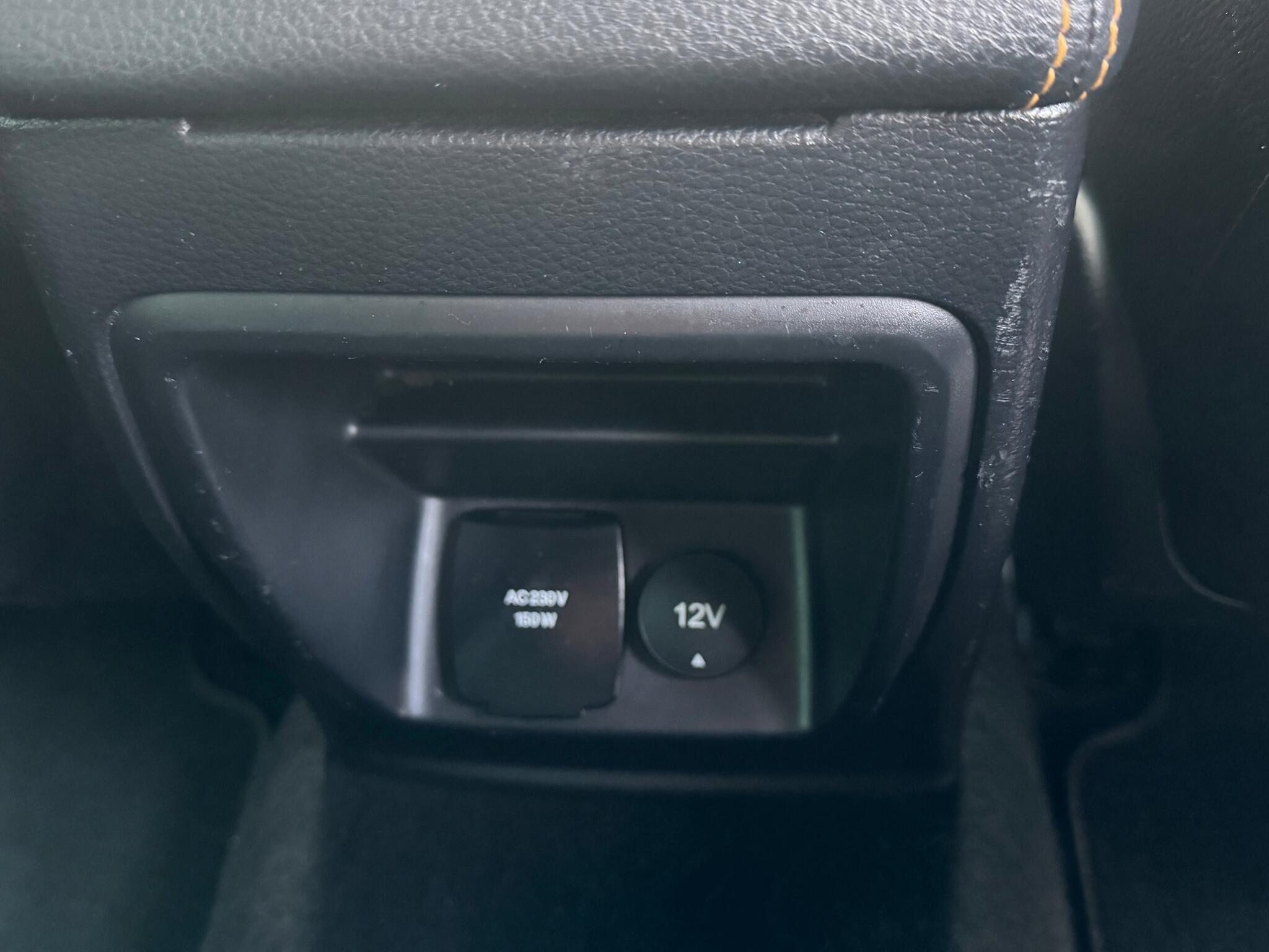 Ford Ranger - Image 12