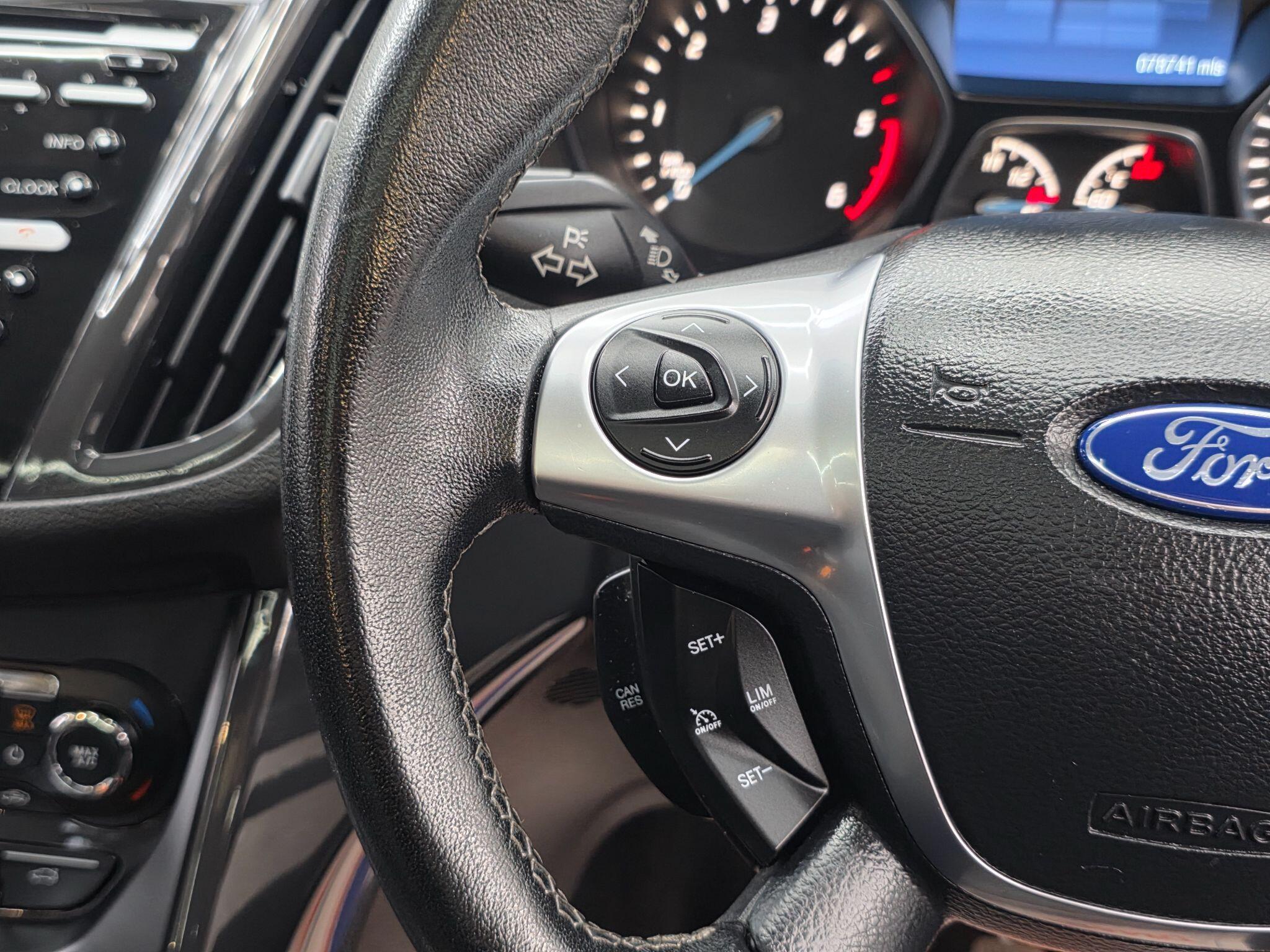 Ford Kuga - Image 30