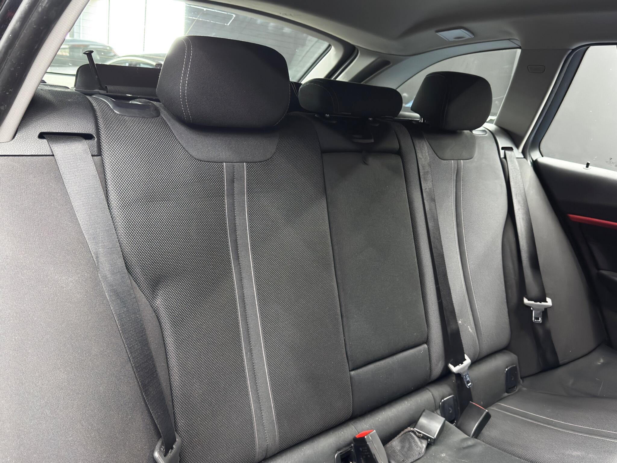 BMW 3 Series - Image 14