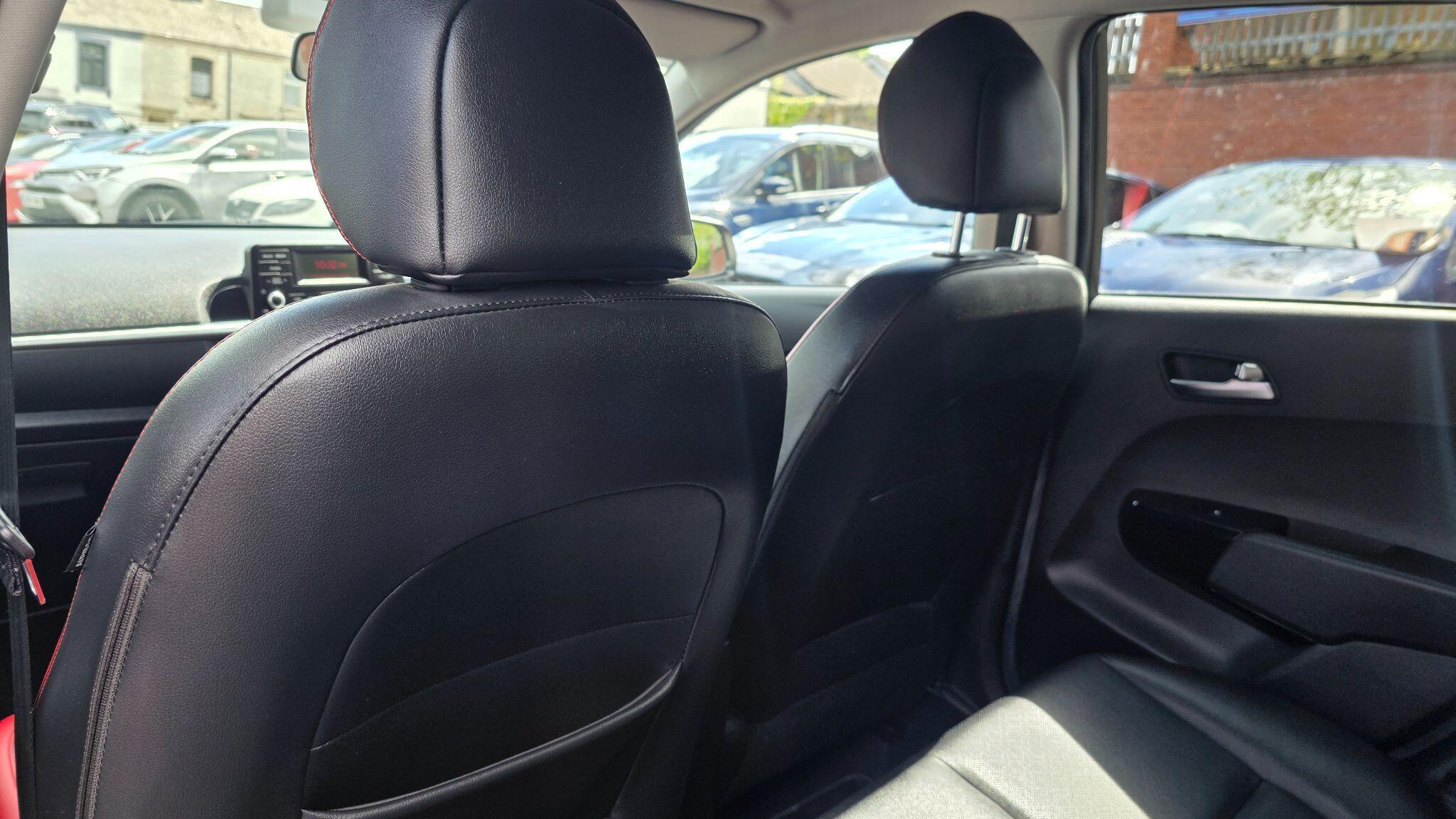 Kia Picanto - Image 17