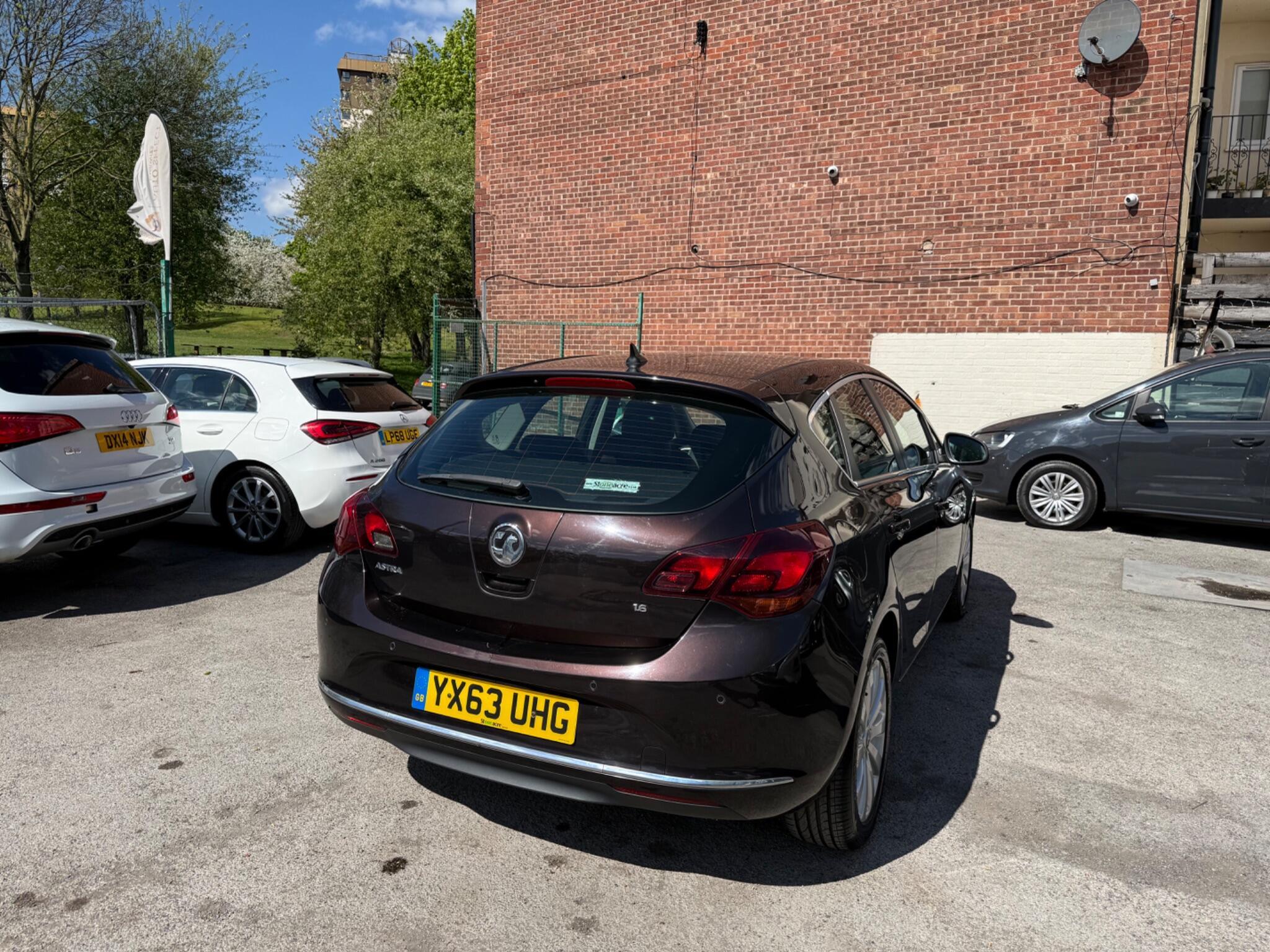 Vauxhall Astra - Image 7