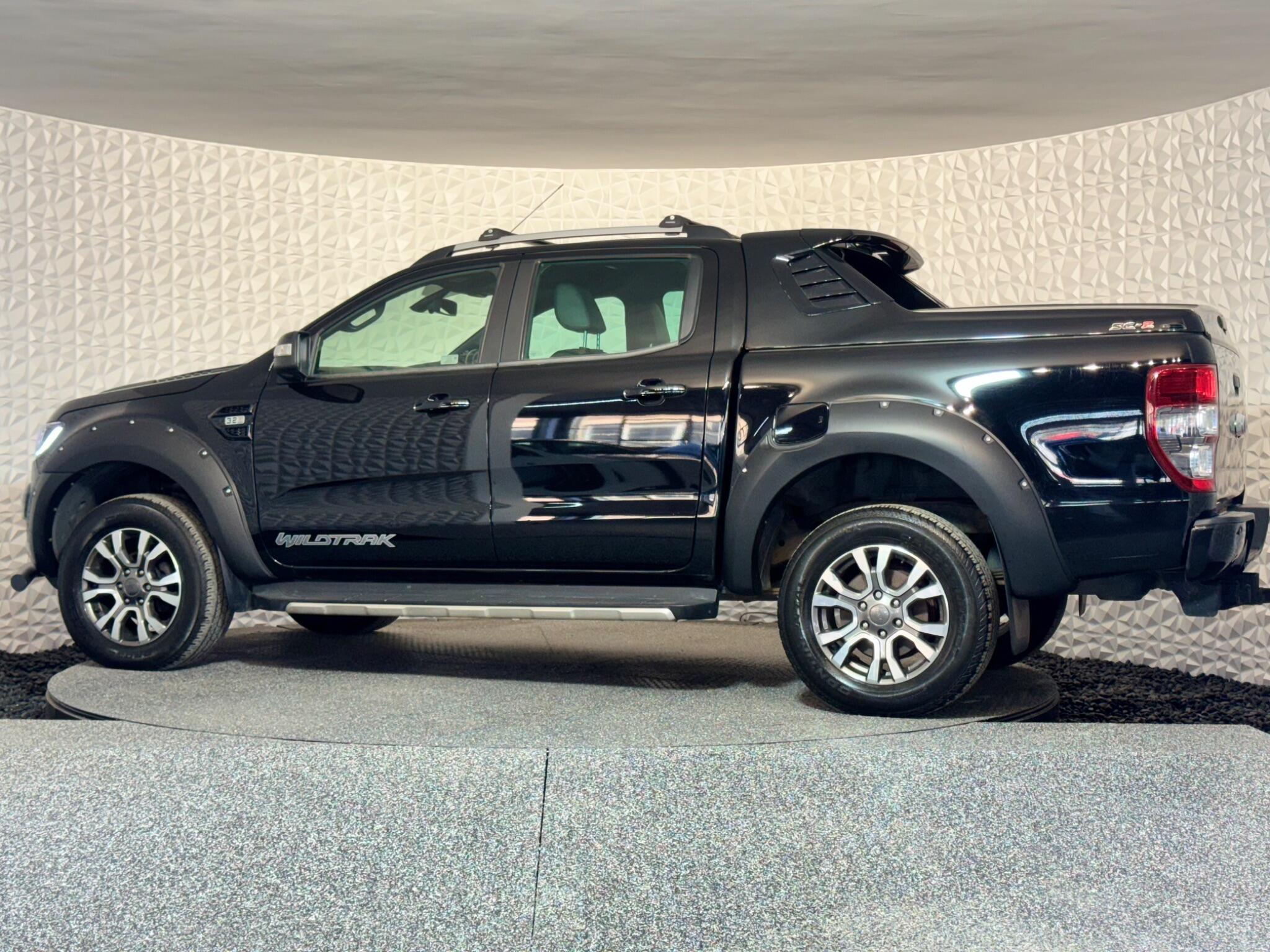 Ford Ranger - Image 17