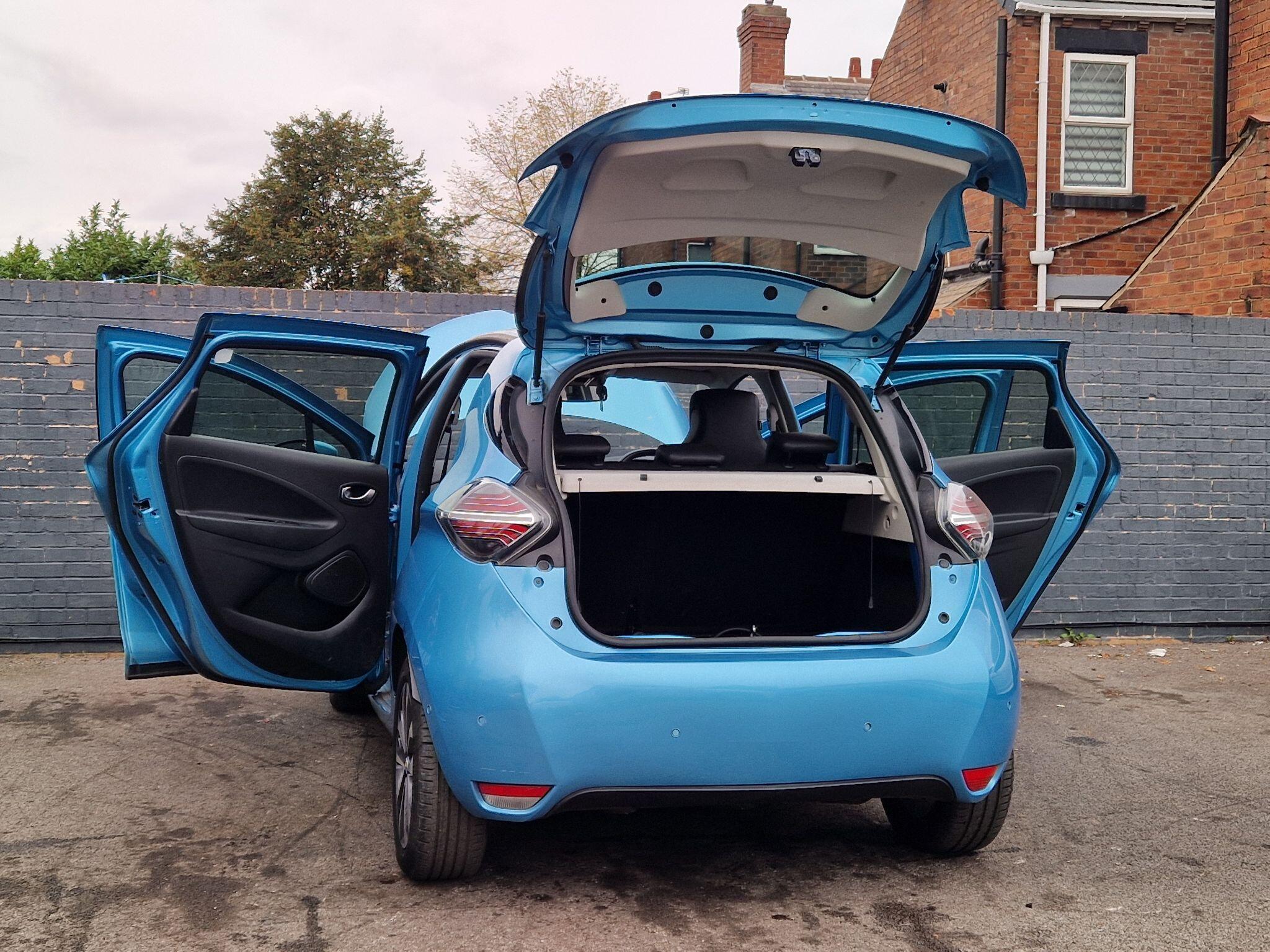 Renault Zoe - Image 19