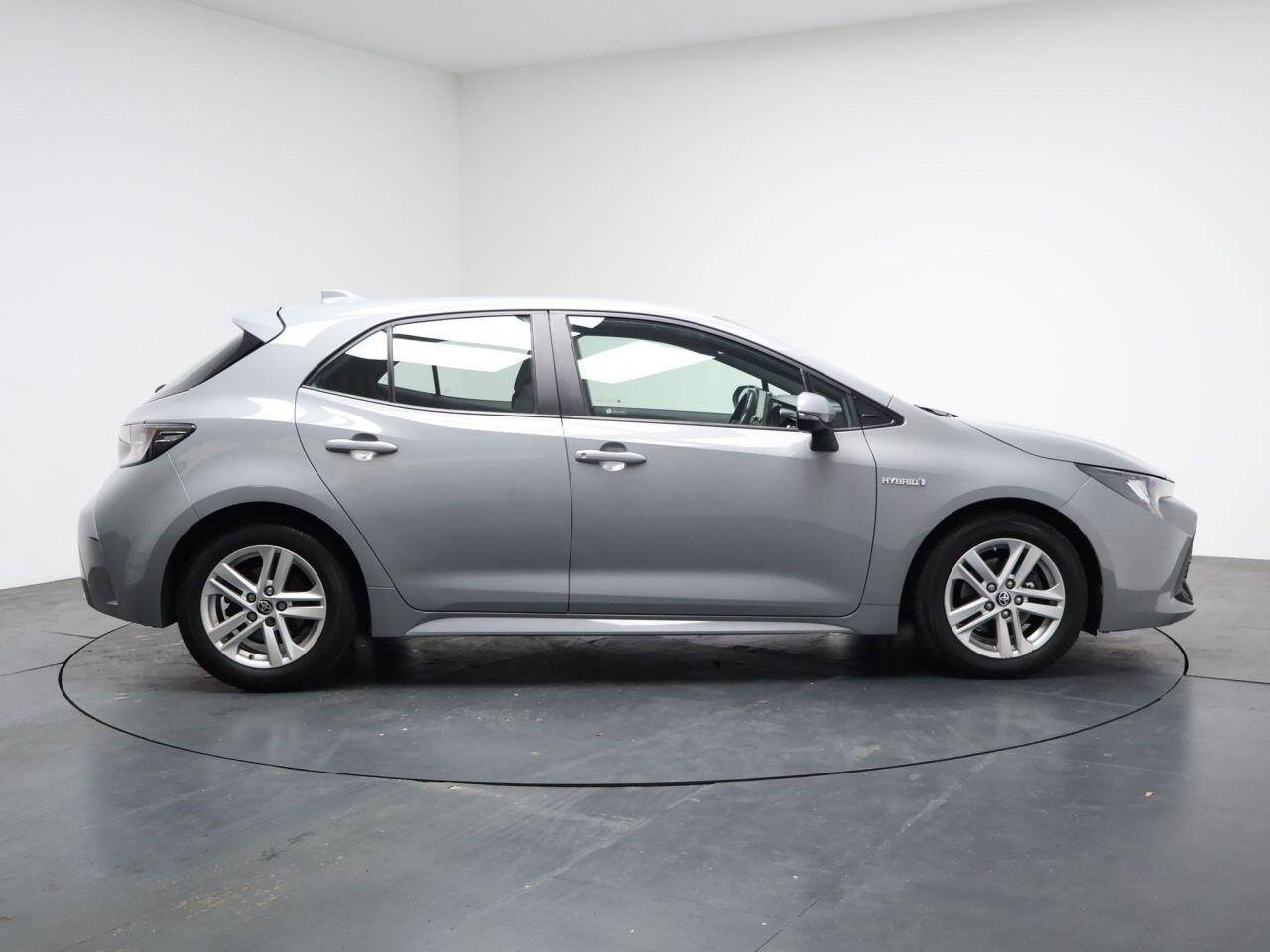 Toyota Corolla - Image 14