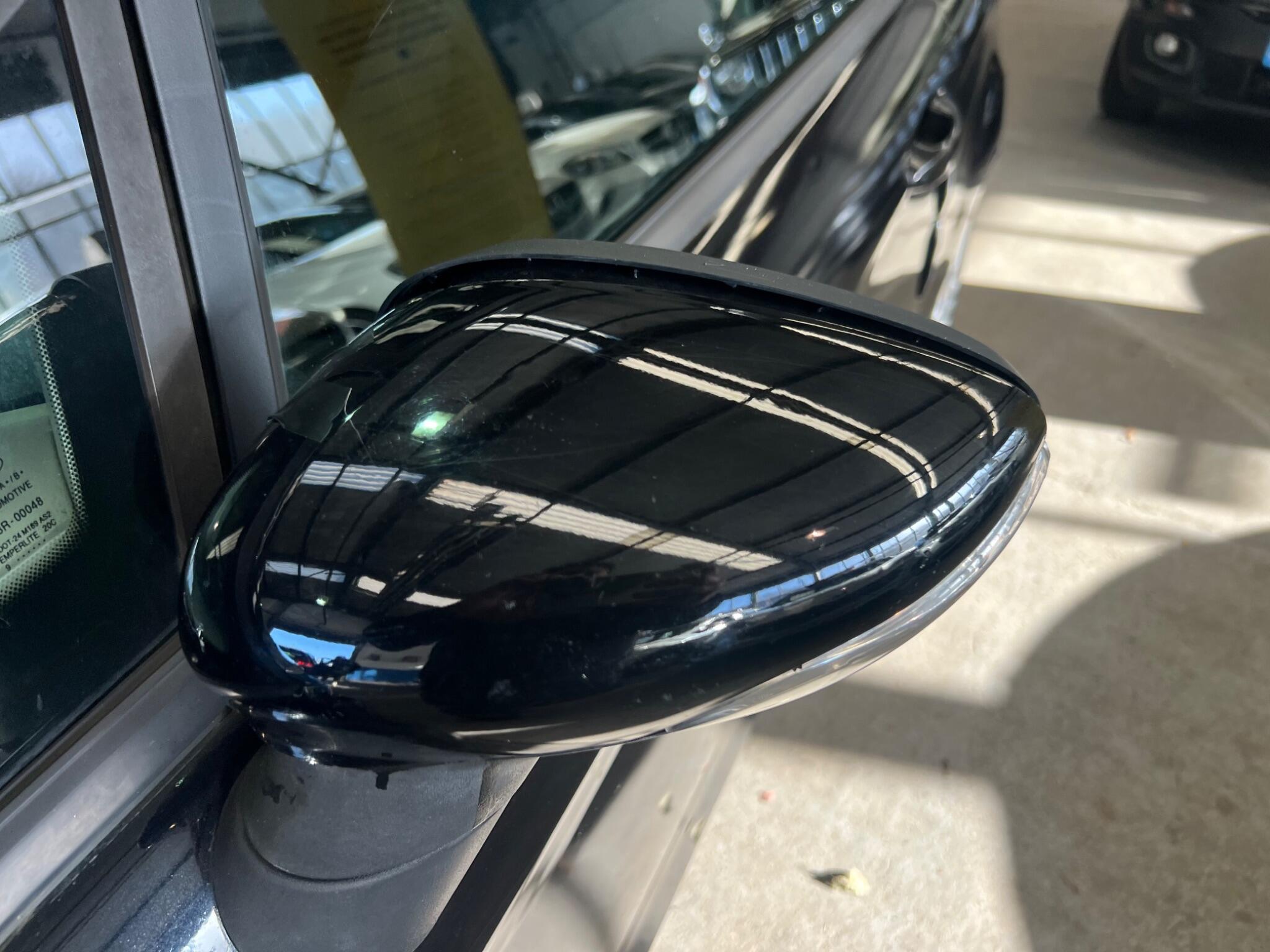 Ford Fiesta - Image 33