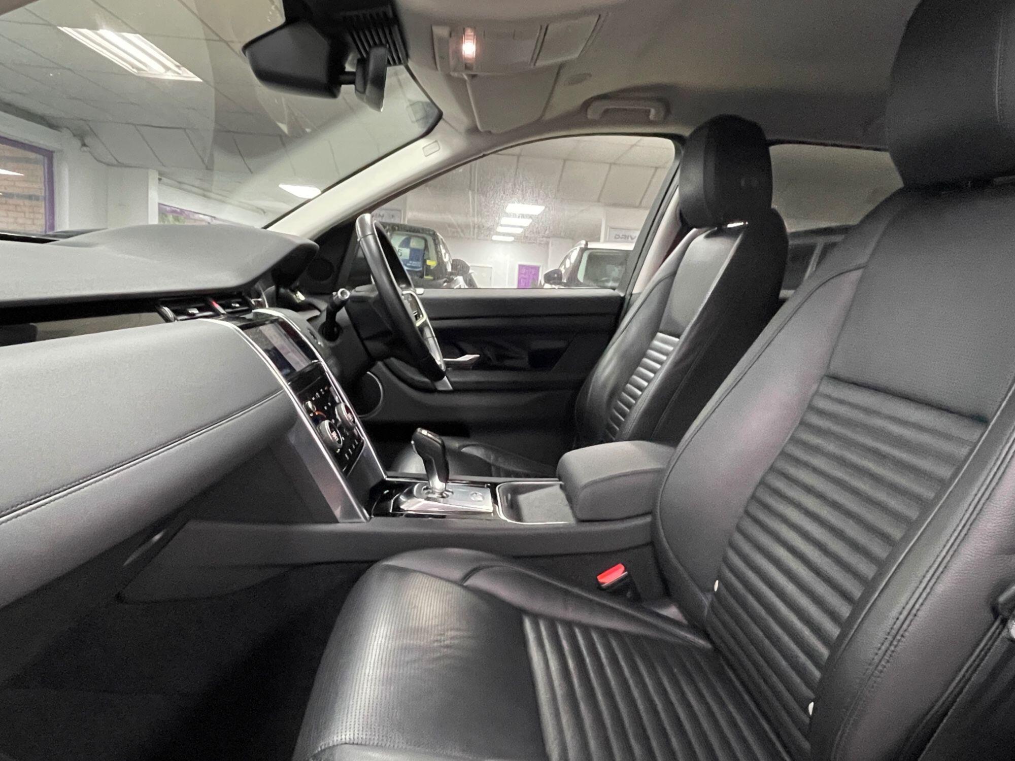 Land Rover DISCOVERY SPORT - Image 33