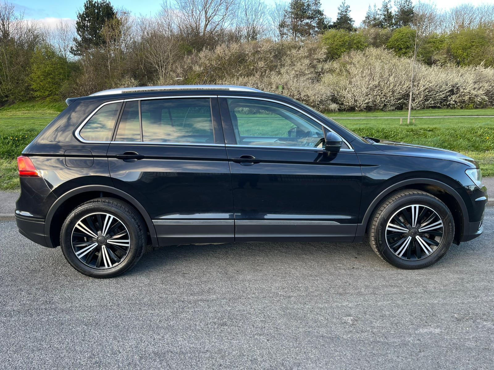 Volkswagen Tiguan - Image 2