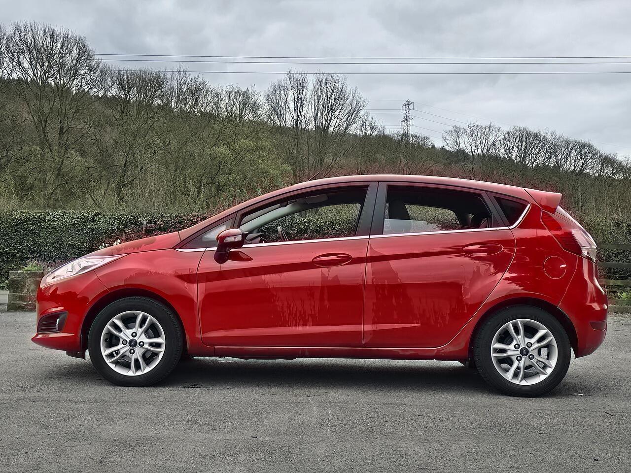 Ford Fiesta - Image 28