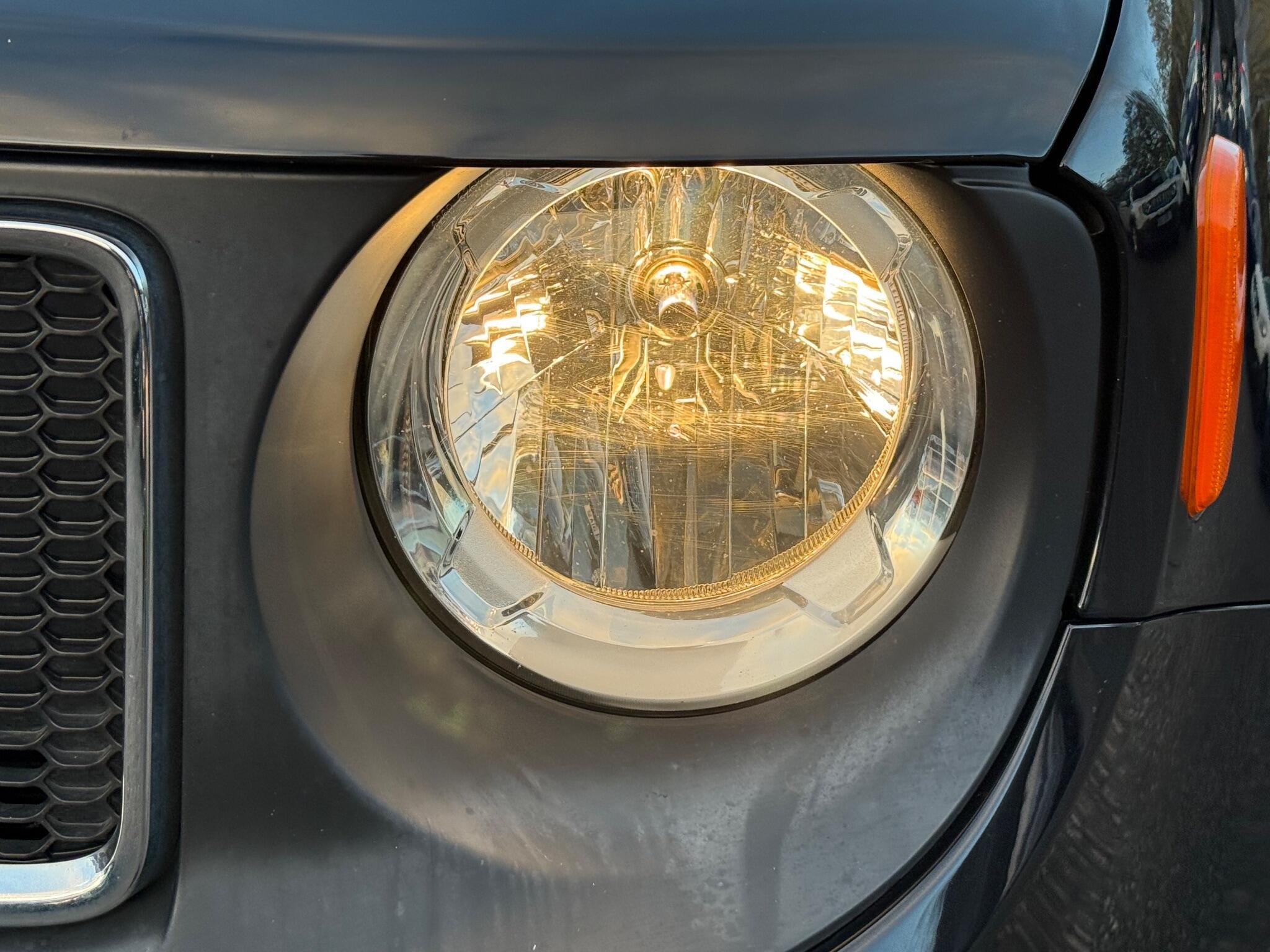 Jeep Renegade - Image 49