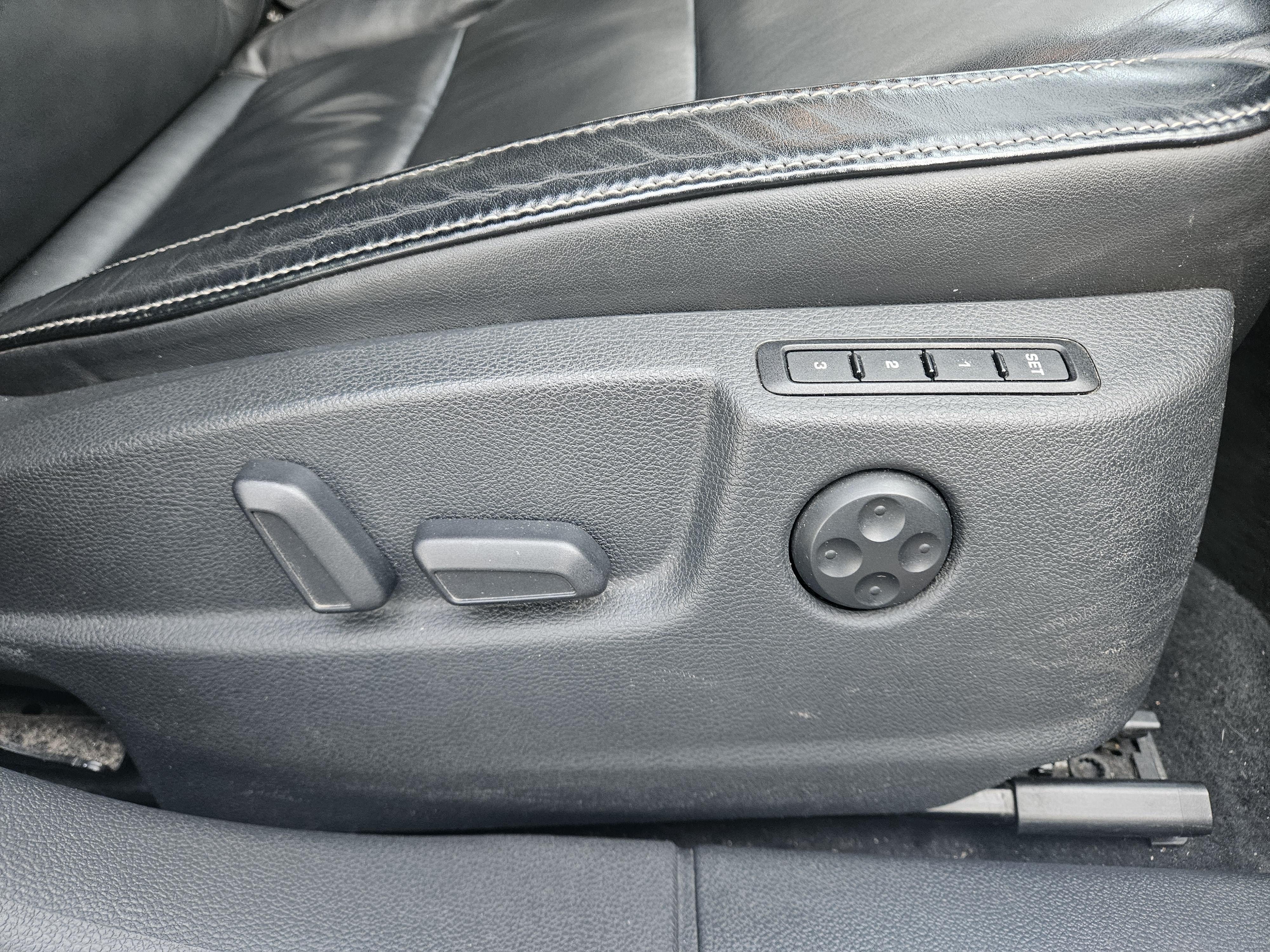 Skoda Superb - Image 12