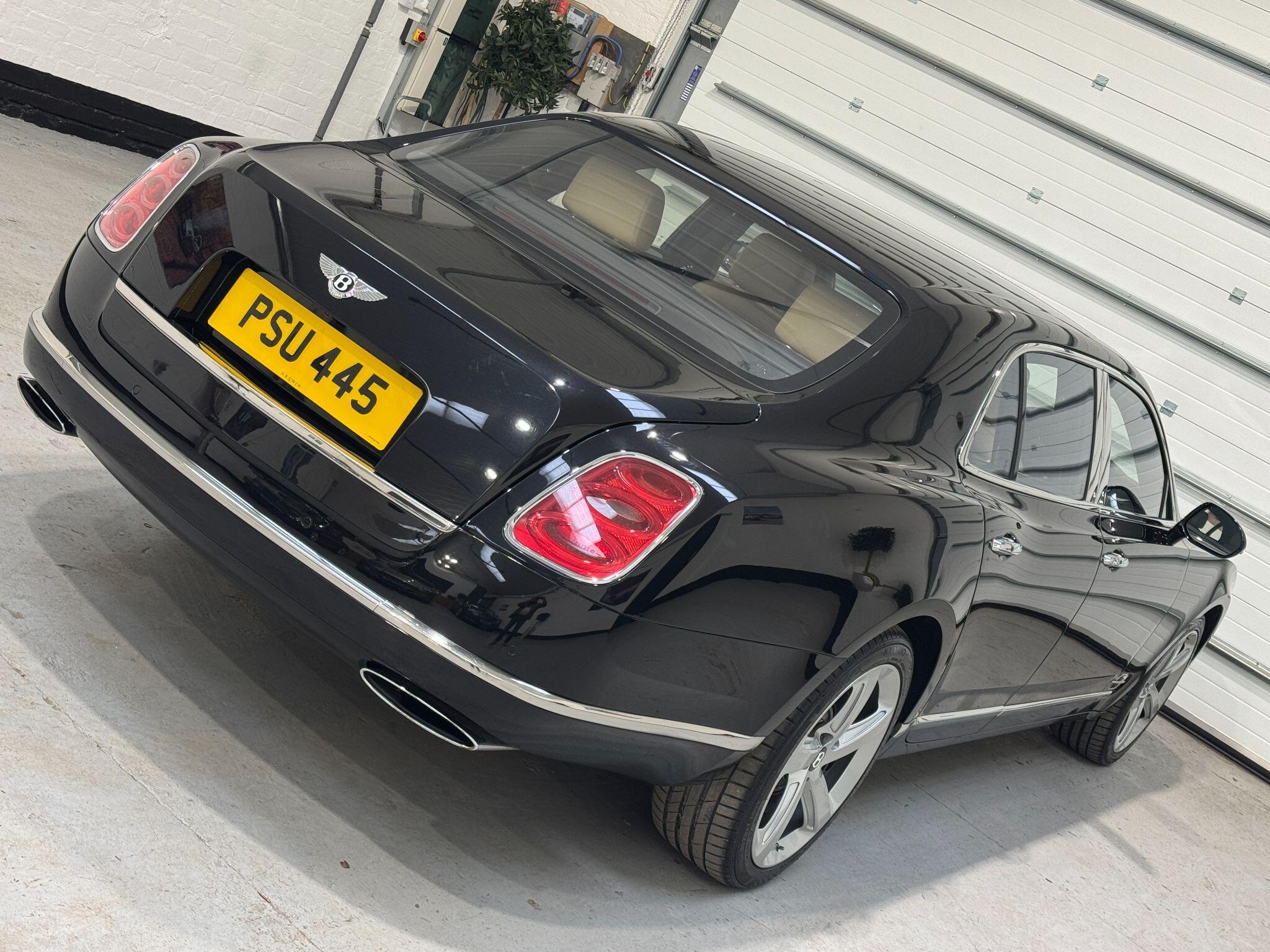 Bentley Mulsanne - Image 32